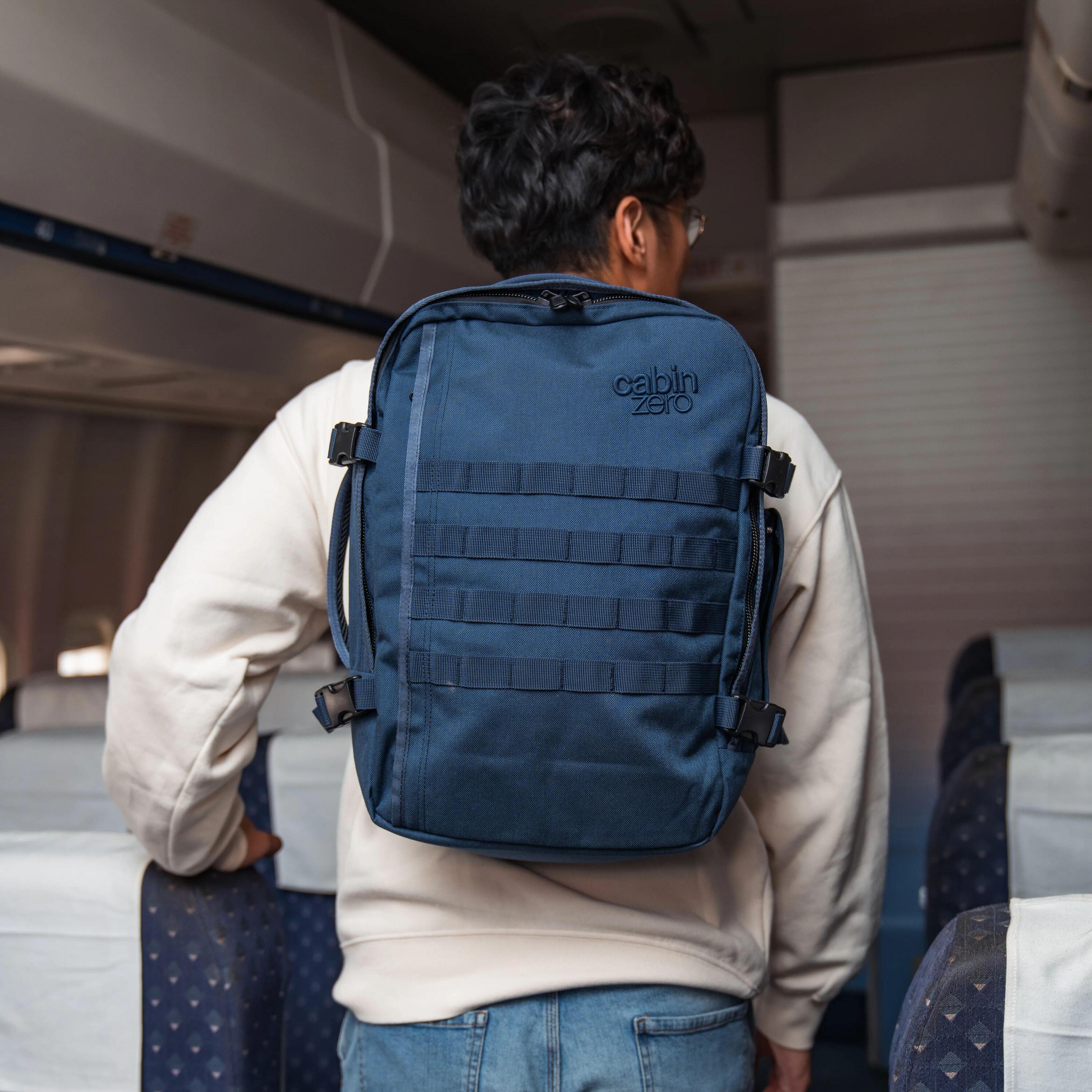 Cestovní batoh CabinZero Military 28L 5/11