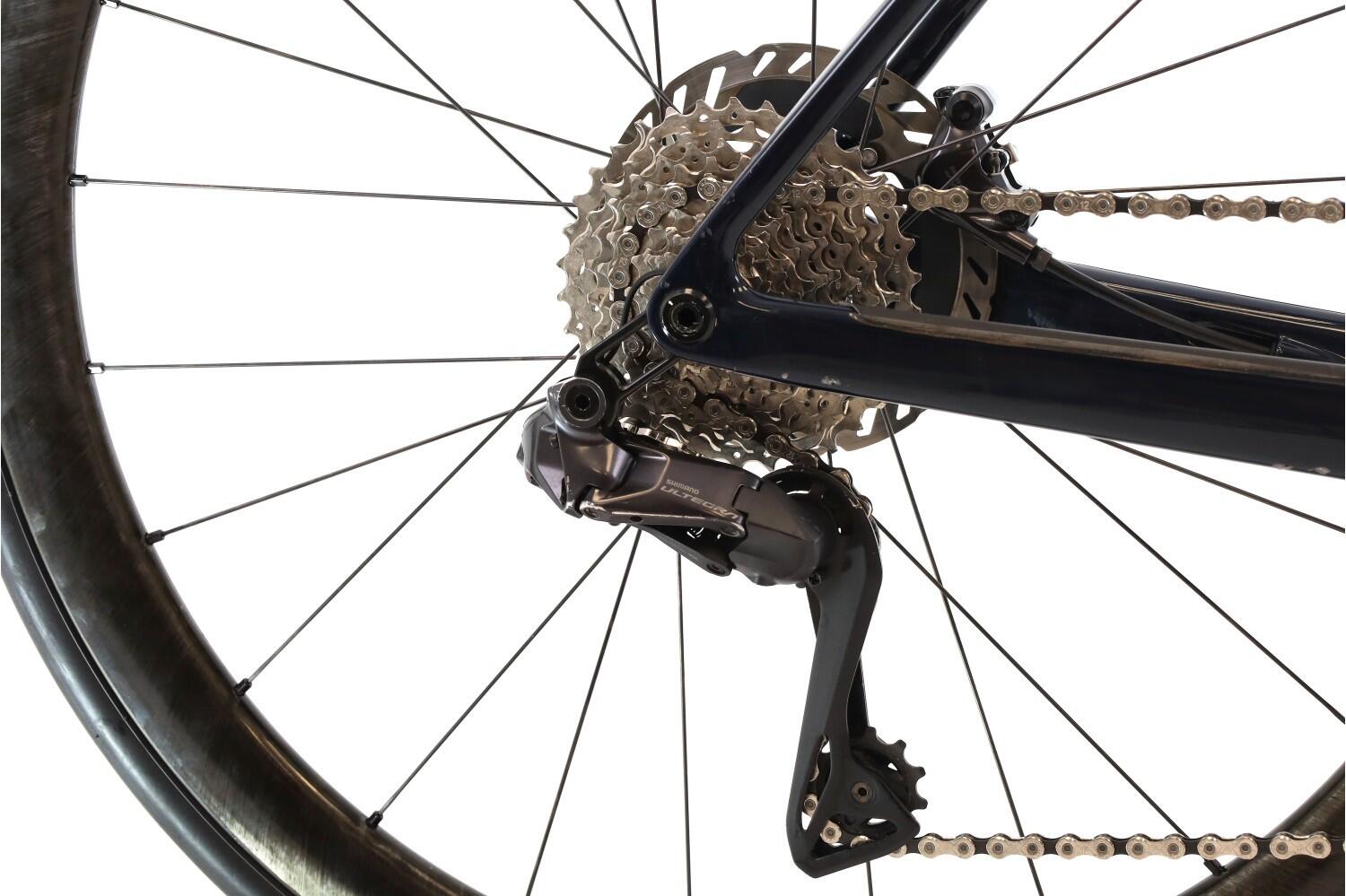 Segunda Vida · Bicicleta estrada ·  Addict 20 Di2 12V · Muito bom estado 3/8