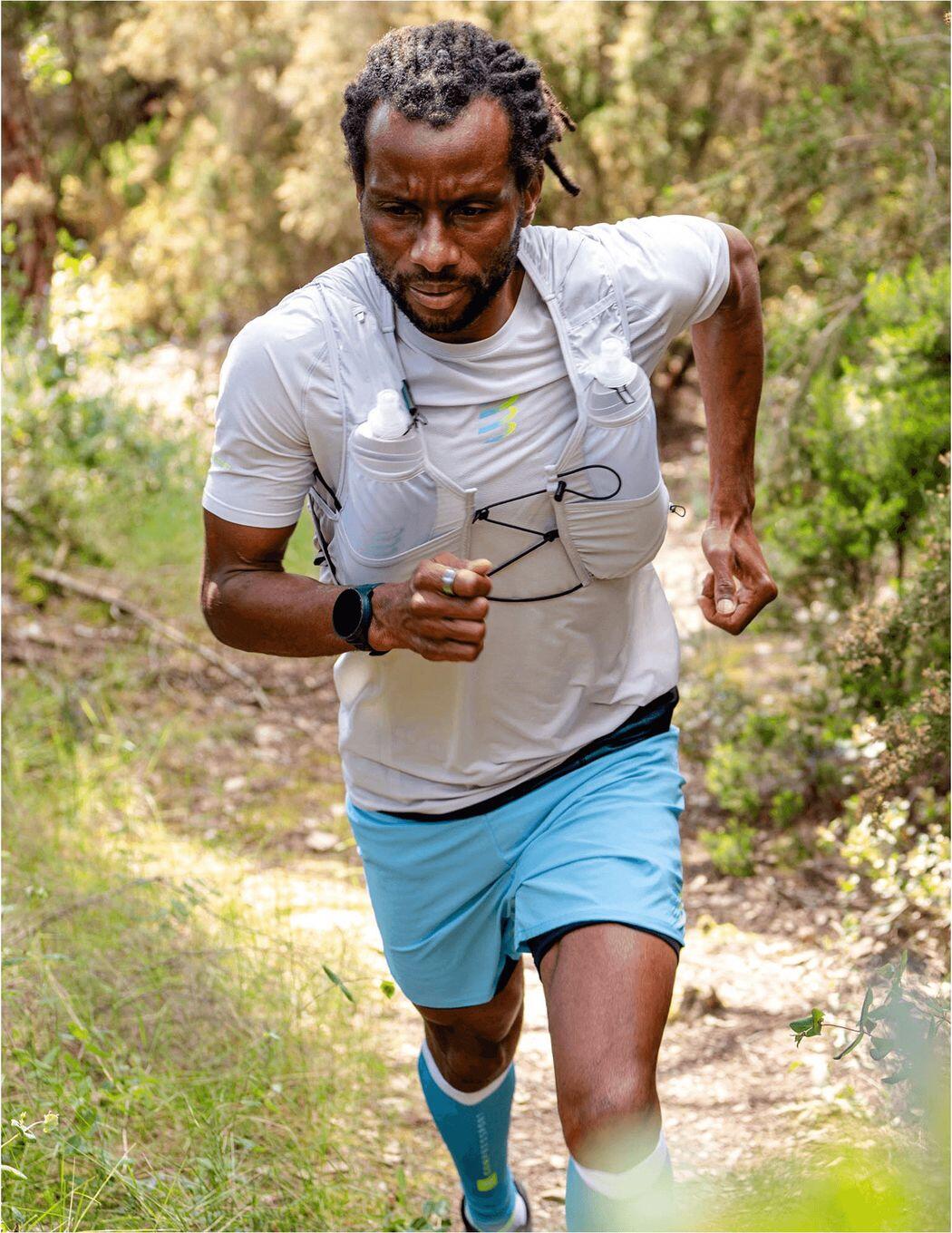 Camisola de manga curta Compressport Trail Racing cinzenta para homem 5/7