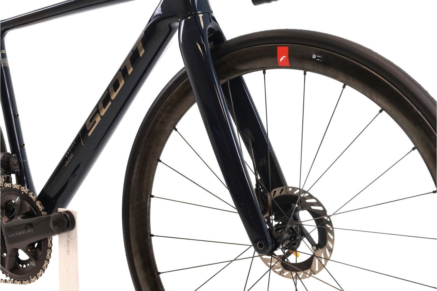 Segunda Vida · Bicicleta estrada ·  Addict 20 Di2 12V · Muito bom estado 5/8