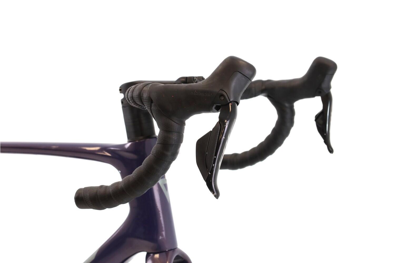 Segunda Vida · Bicicleta estrada ·  Defy Advanced 0 Di2 12V · Muito bom estado 6/8