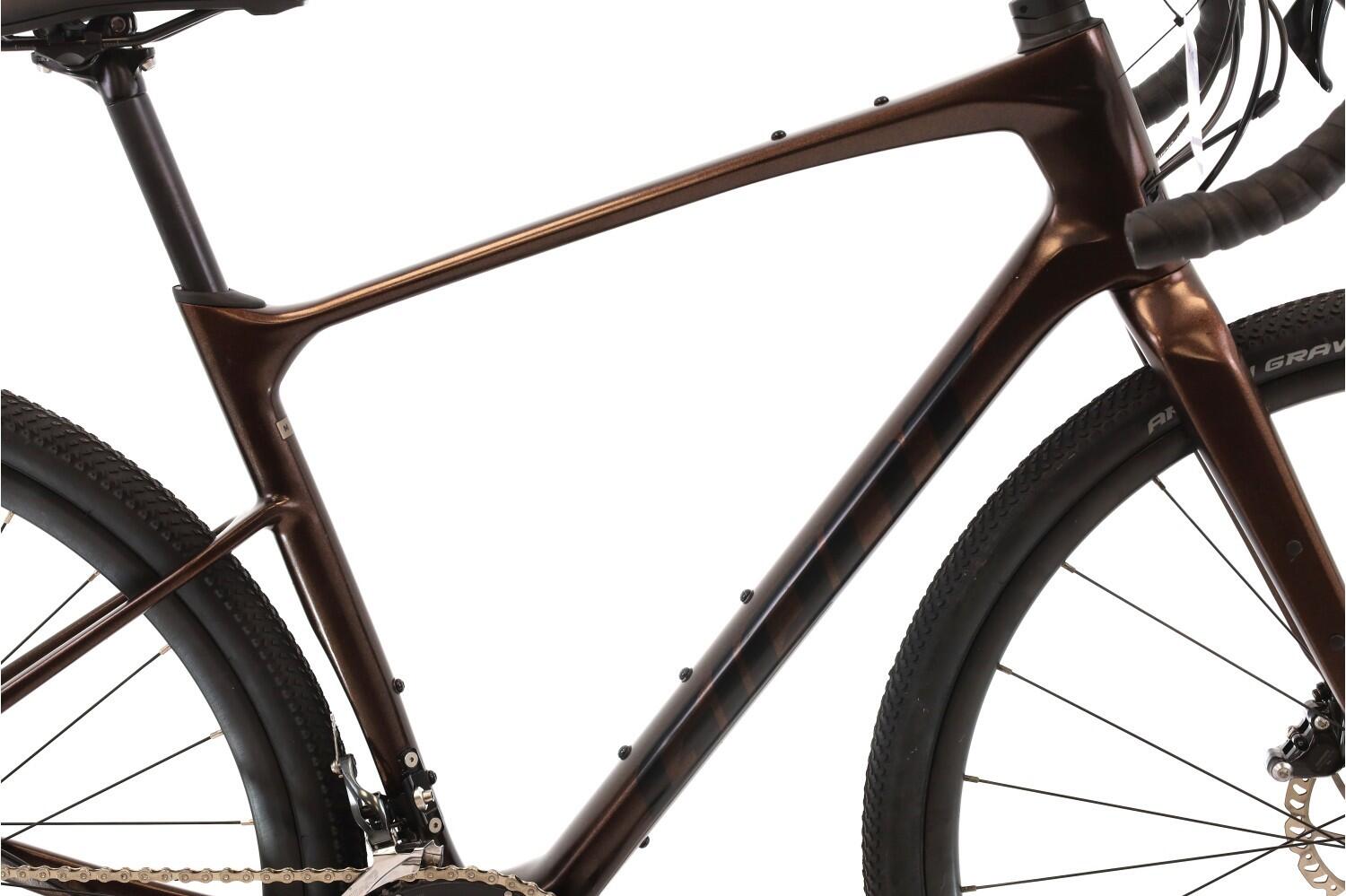 Segunda Vida · Gravel ·  Revolt Advanced 0 · Muito bom estado 2/8