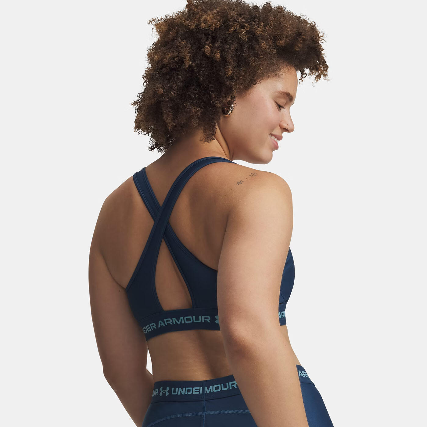 Brassière de sport Under Armour® à dos croisé et maintien modéré Bleu ardent 7/7