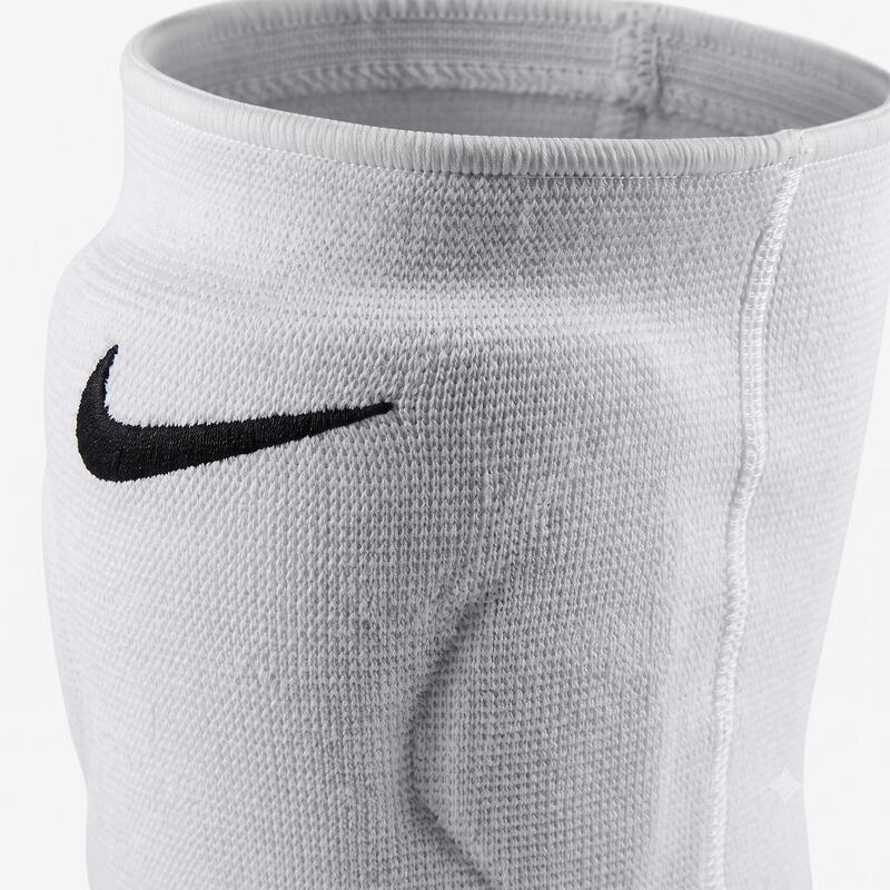 Nike N1013353-101 Essential Genç Çocuk Voleybol Dizliği Beyaz