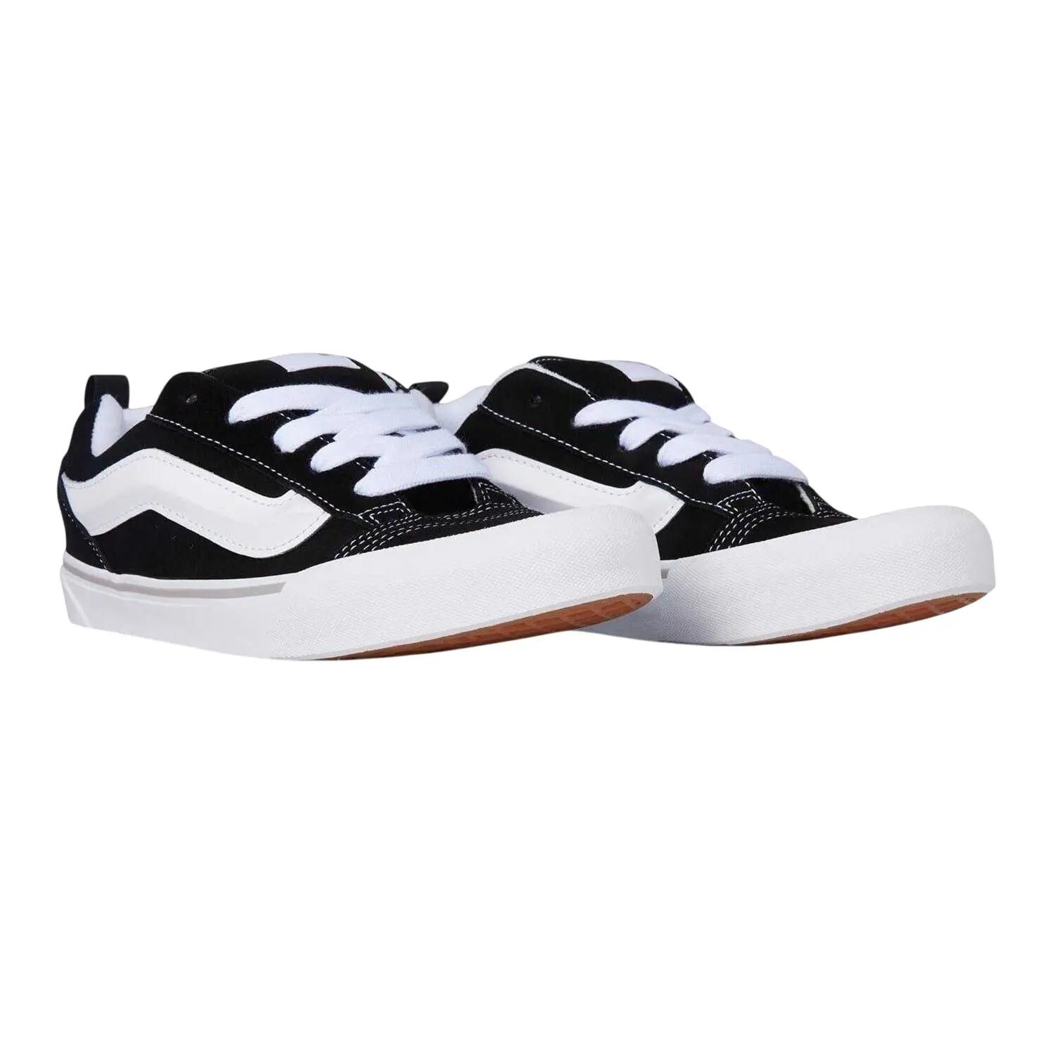 Vans Knu Skool Black White (Youth) 4/4