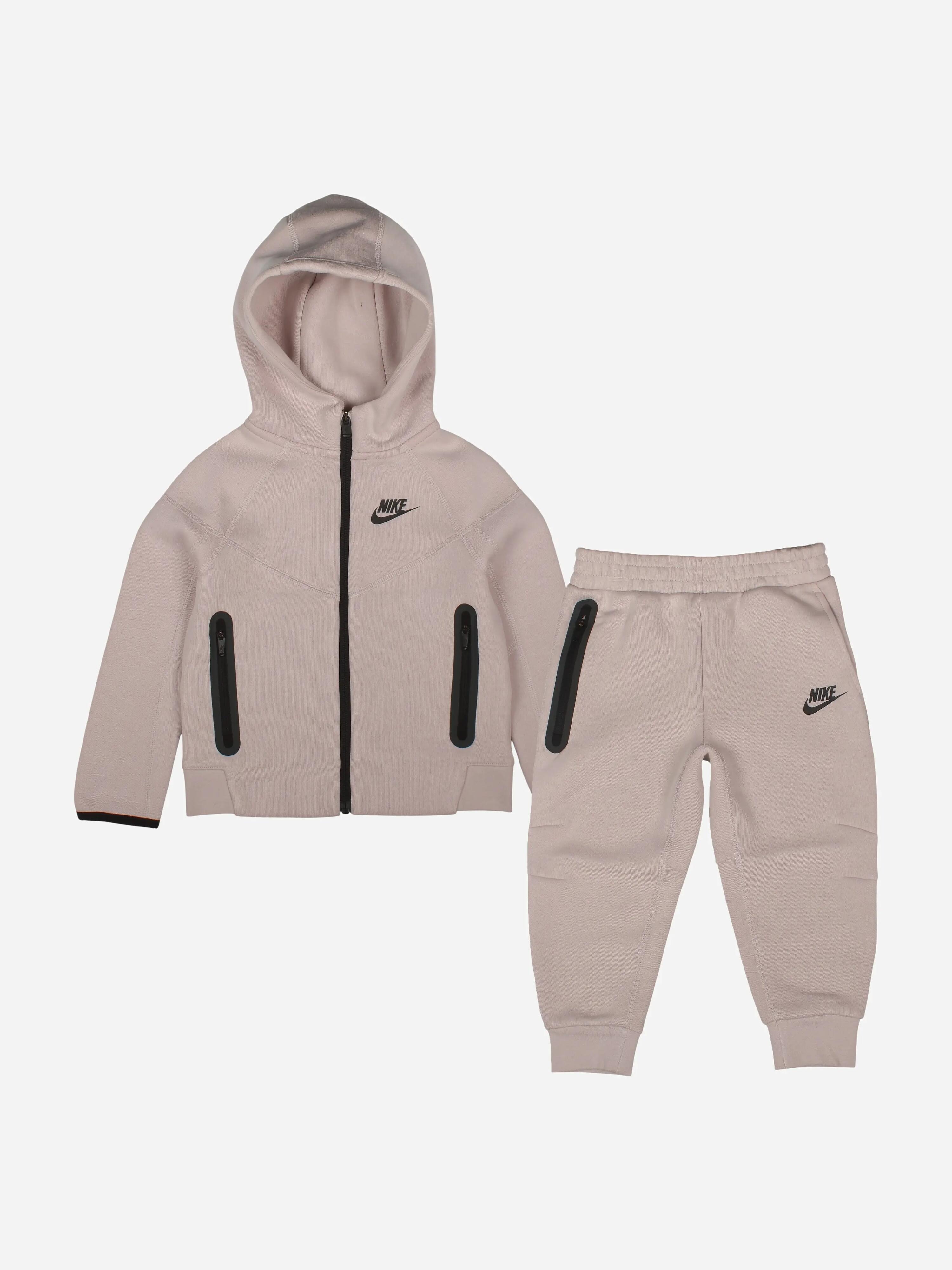 NIKE picture