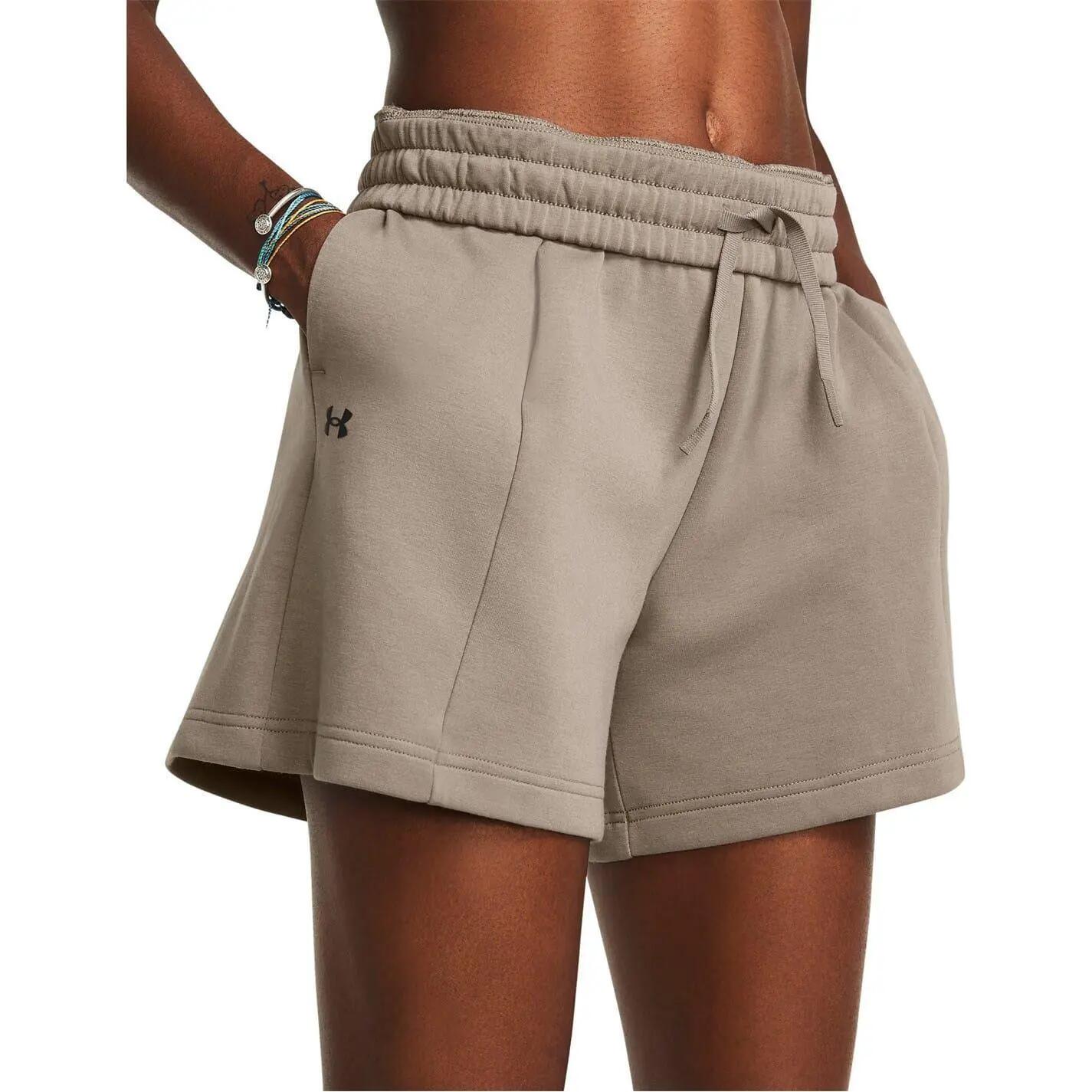 UNDER ARMOUR picture