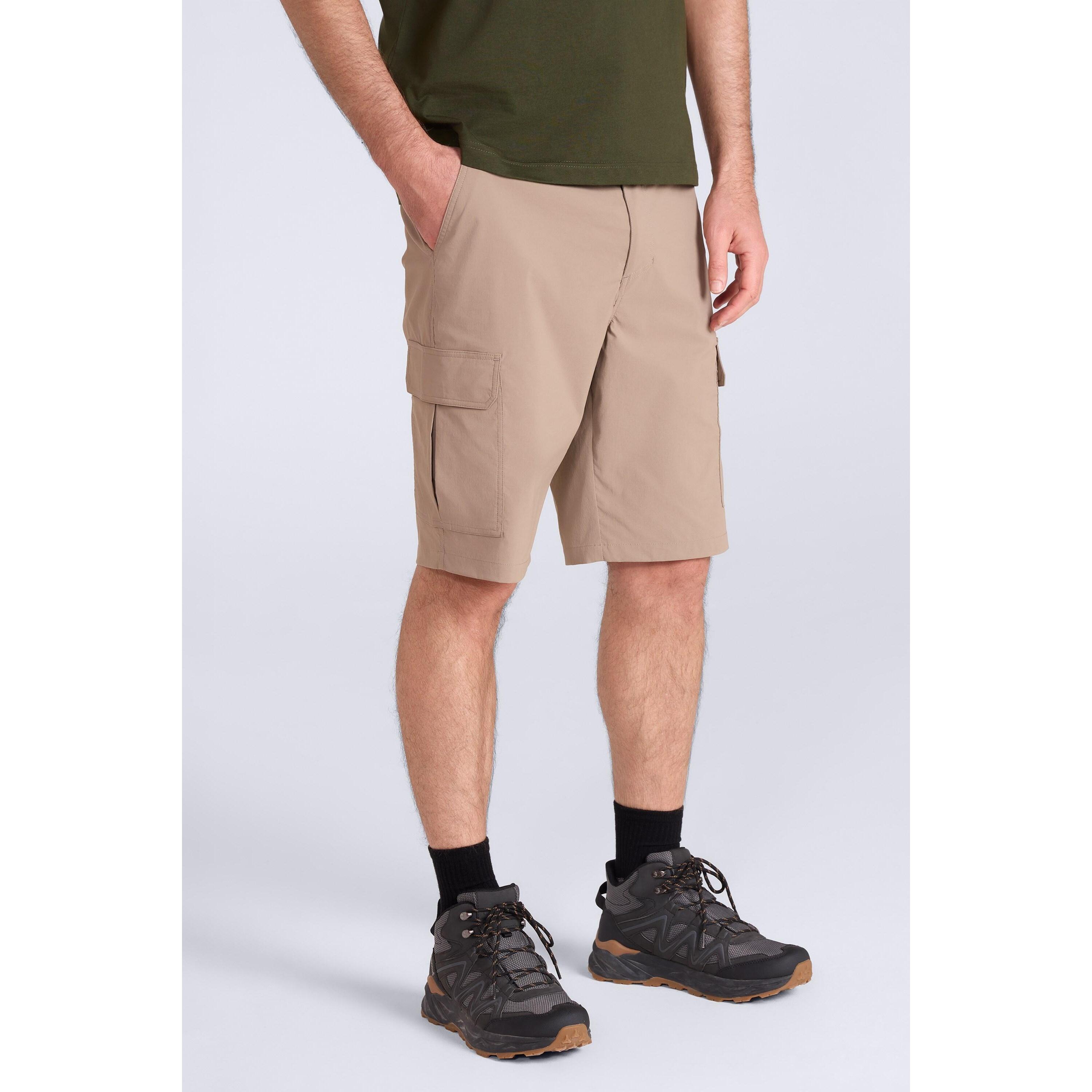 MOUNTAIN WAREHOUSE picture