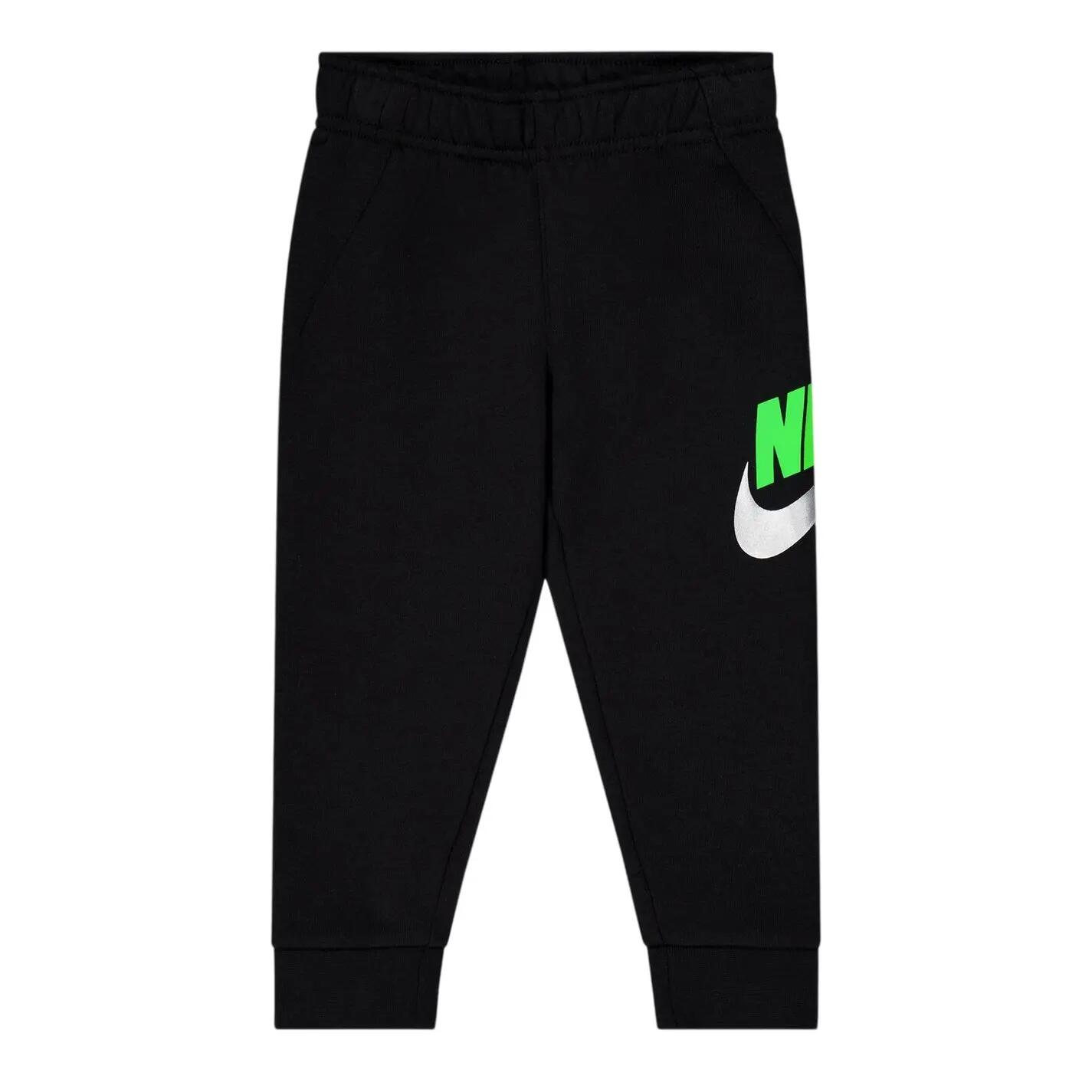 NIKE picture