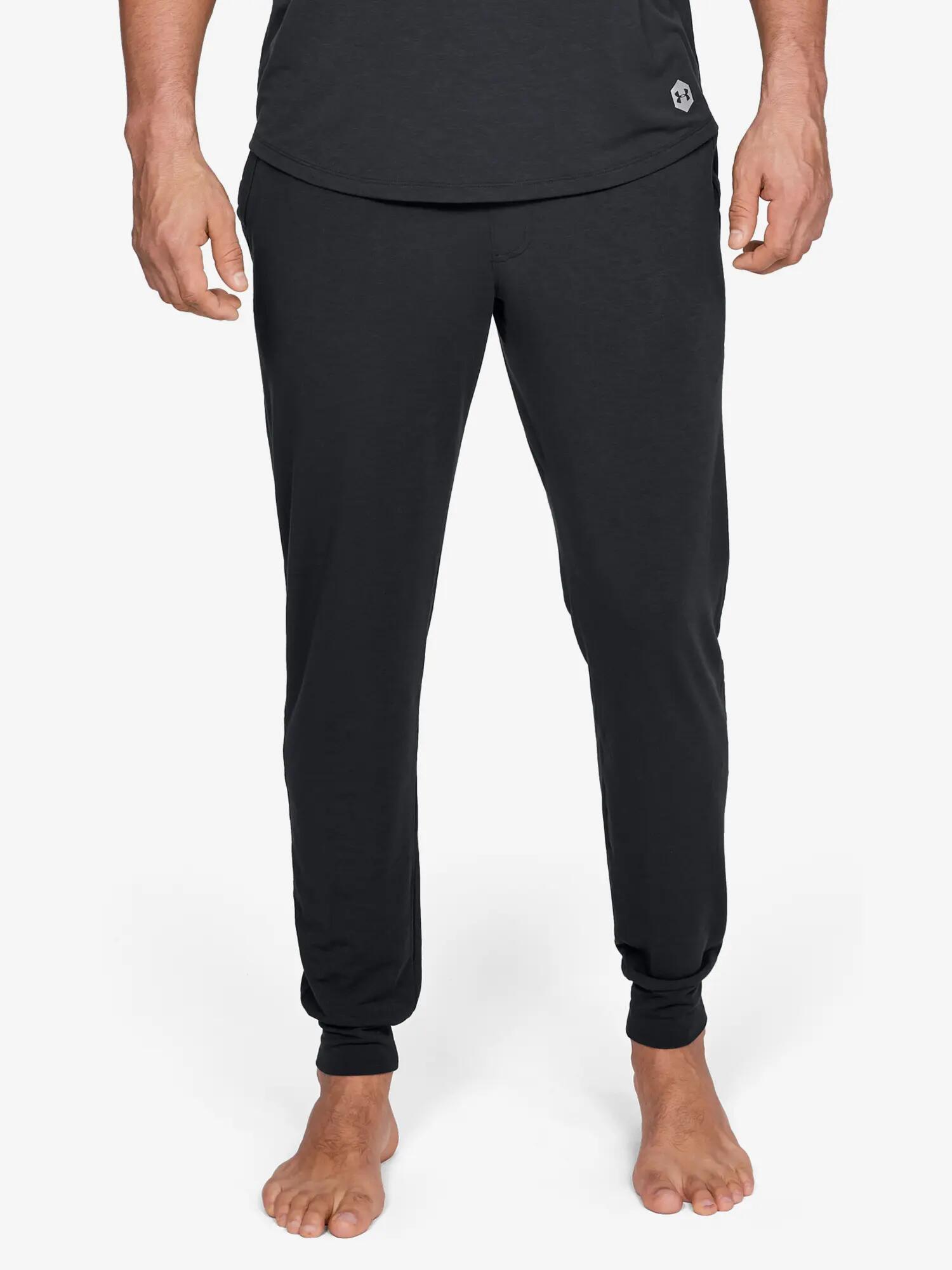 UNDER ARMOUR picture