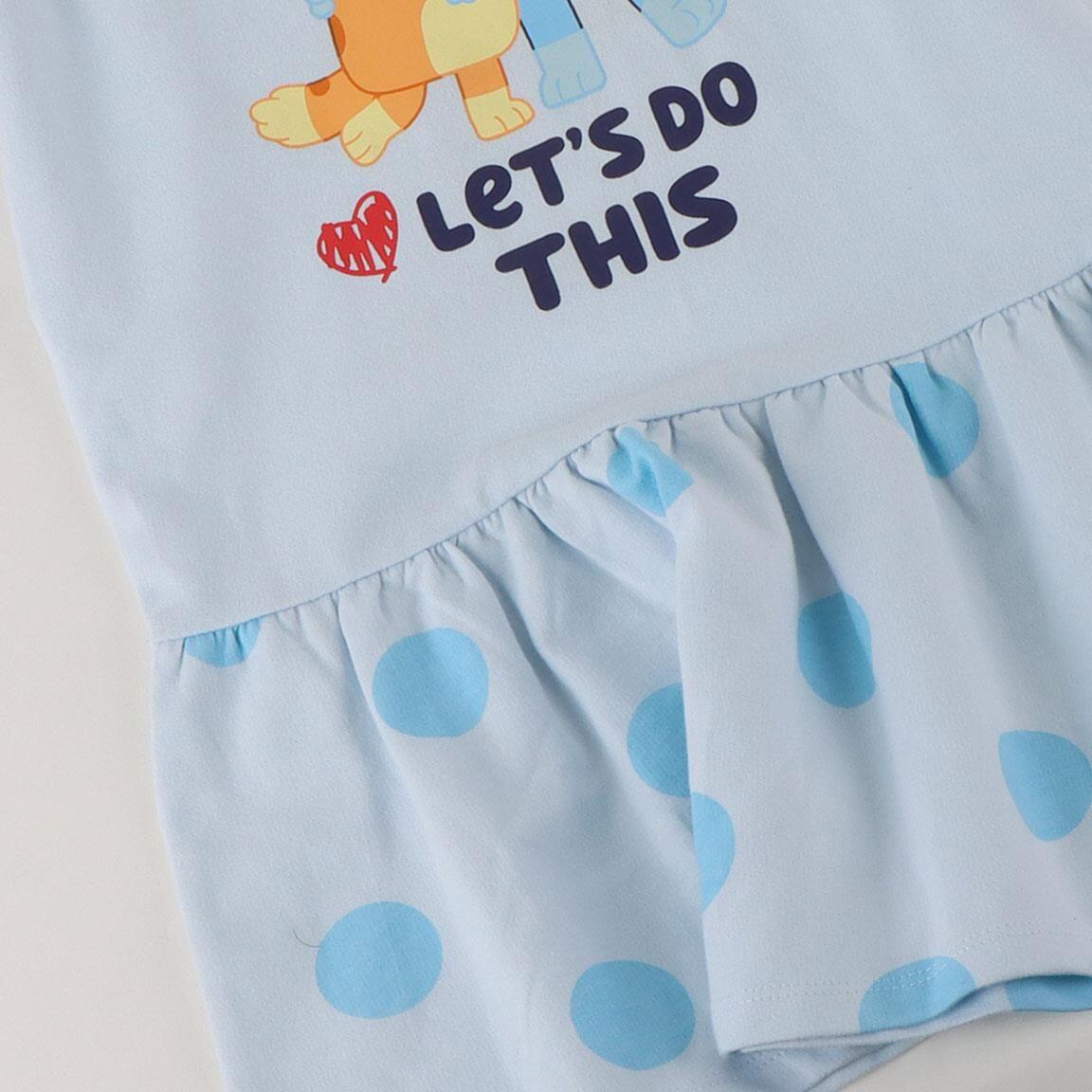 Vestido infantil Bluey em algodão felpudo francês com bolinhas azuis claras. 3/4