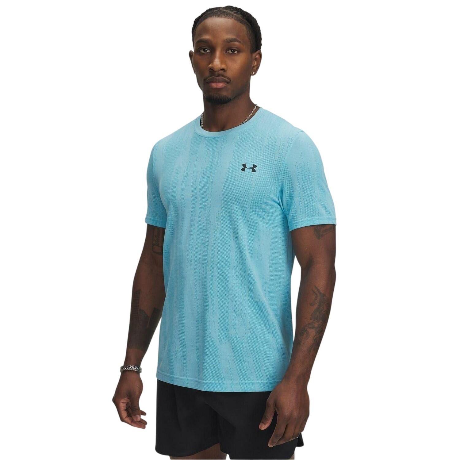 UNDER ARMOUR picture
