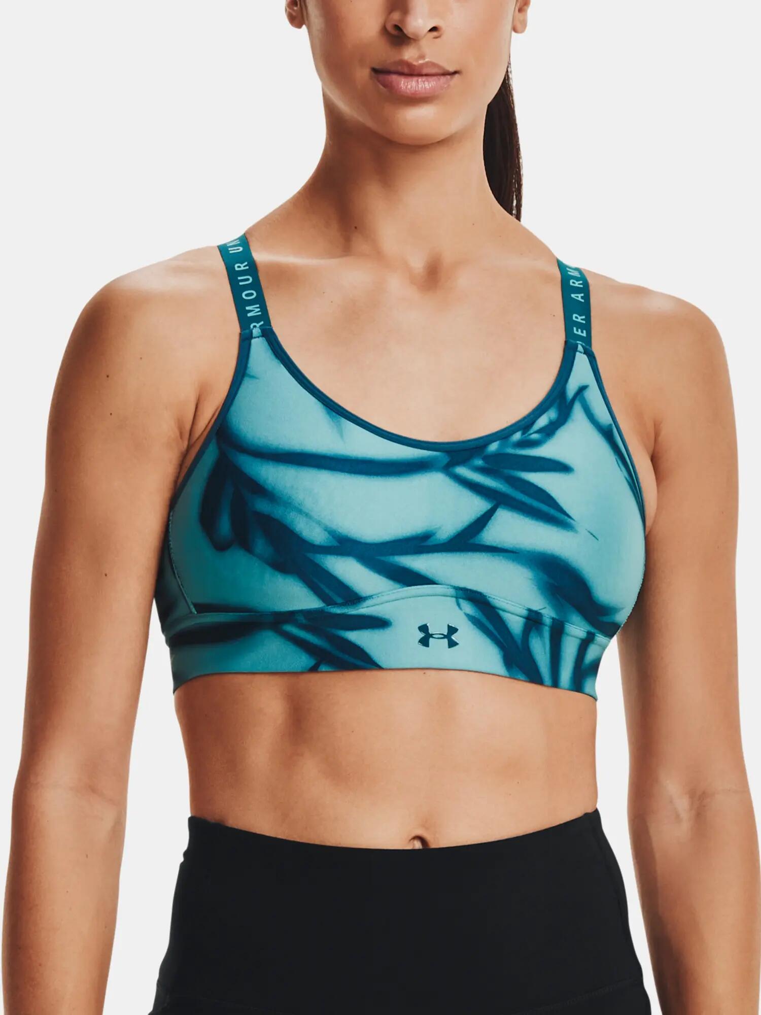UNDER ARMOUR picture