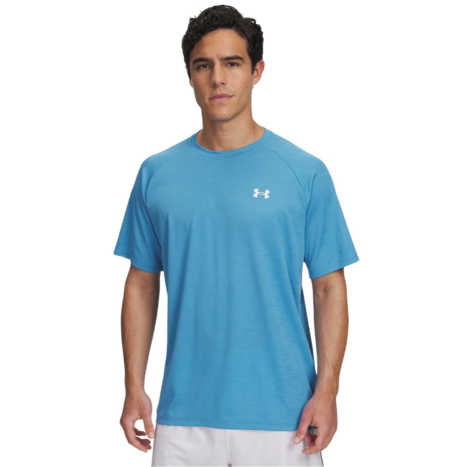 UNDER ARMOUR picture