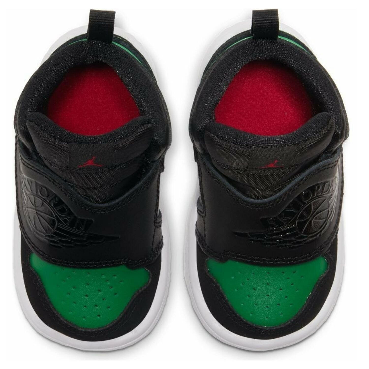 Buty do koszykówki dla dzieci Nike Sky Jordan 1 TD 4/5