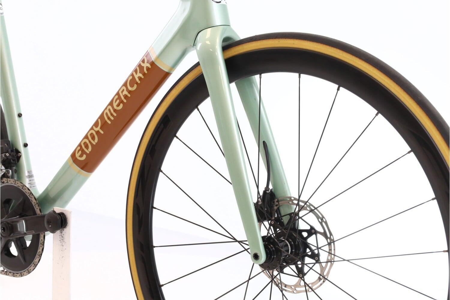 Segunda Vida · Bici carretera · Eddy Merckx 525 Disc AXS 12V · Muy buen estado 5/8