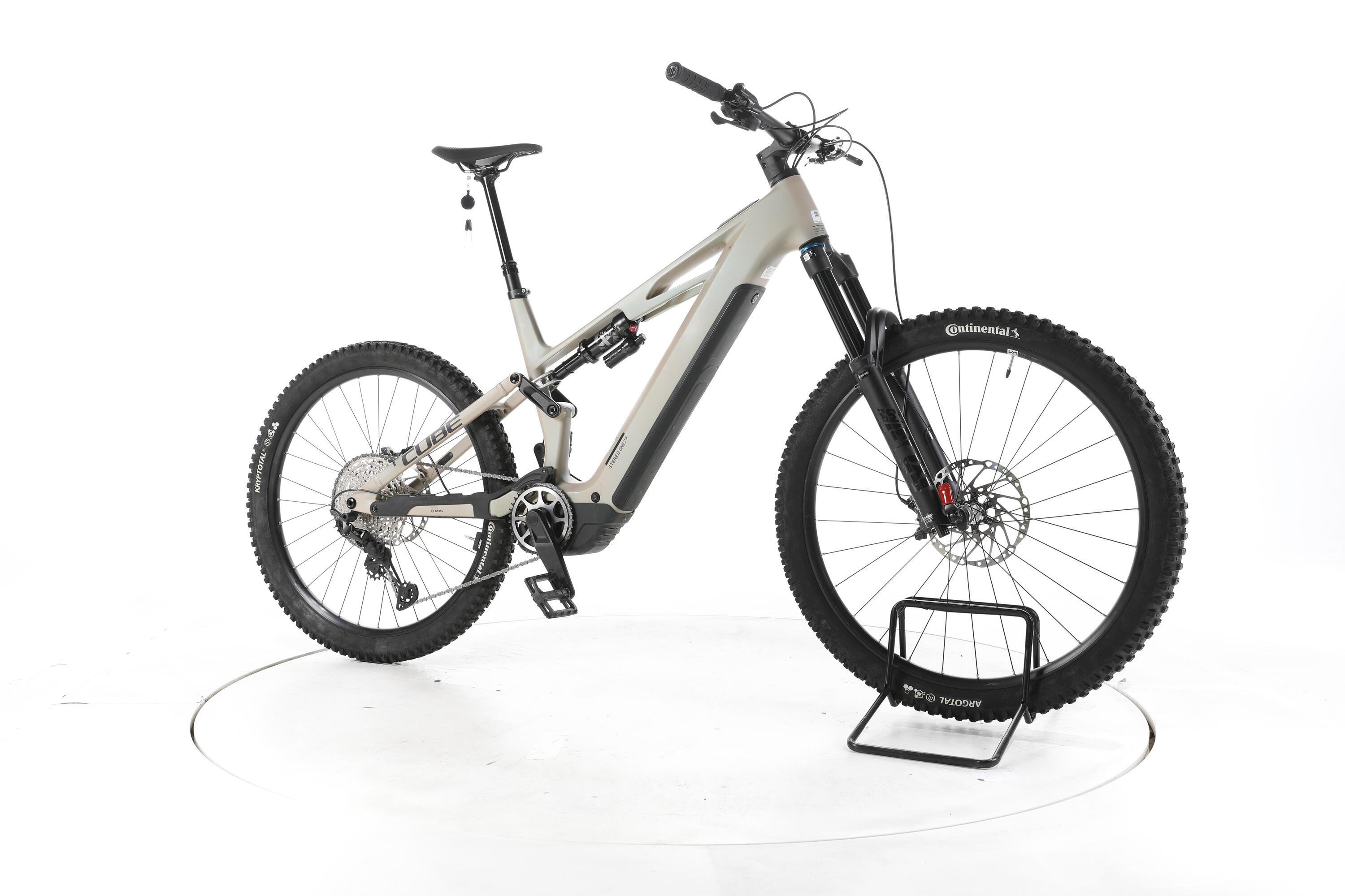 Segunda vida - Cube Stereo Hybrid ONE77 HPC SLX Carbon  - Em muito bom estado. 2/7