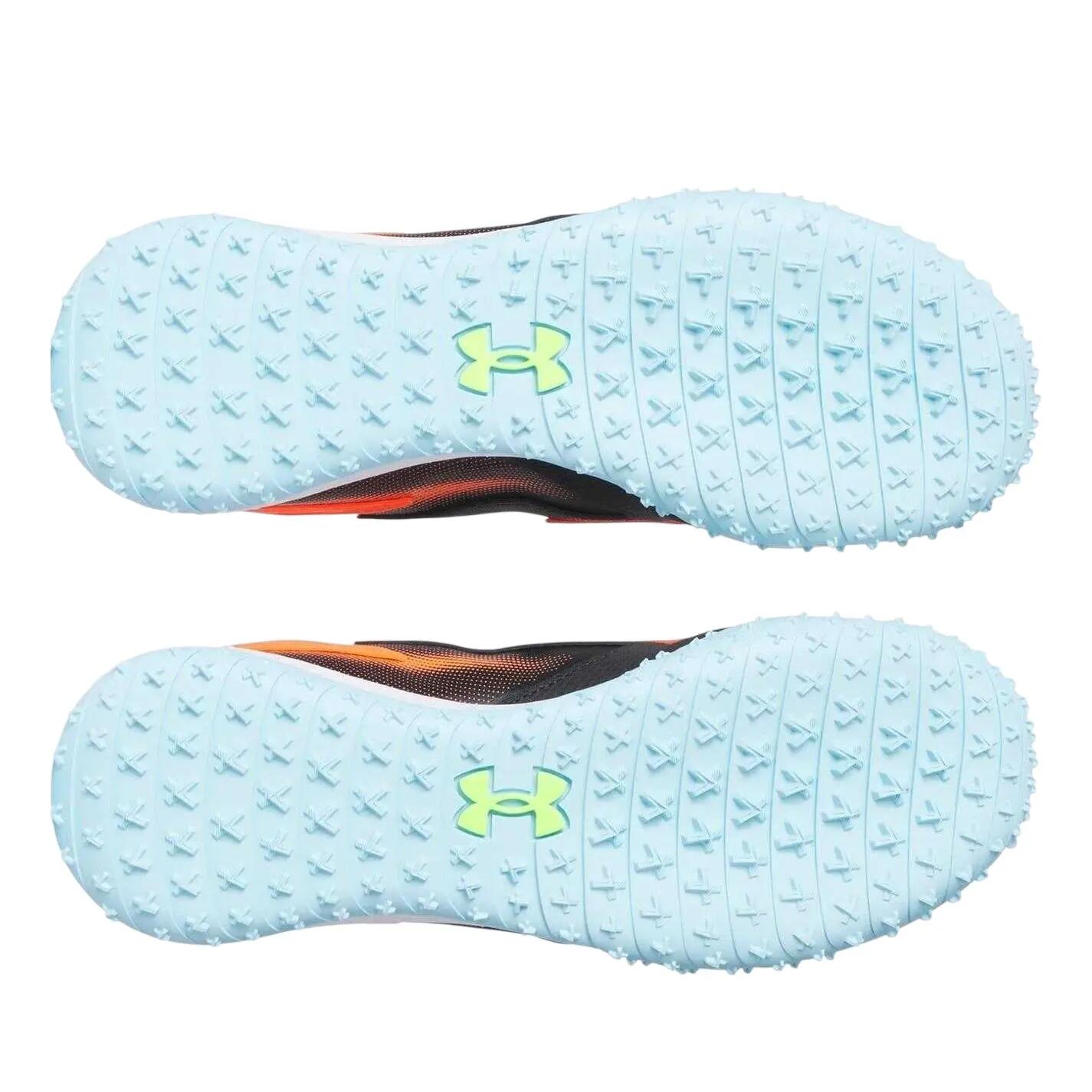 Unisex mfüves cipő Under Armour UA U Shadow Turf 3 4/6