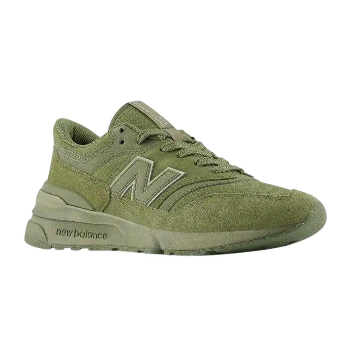 NEW BALANCE picture