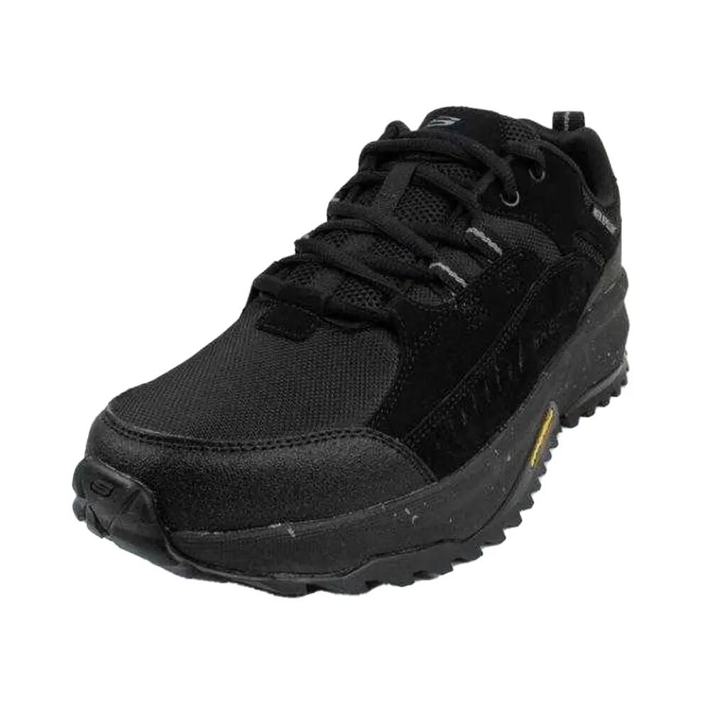 SKECHERS picture