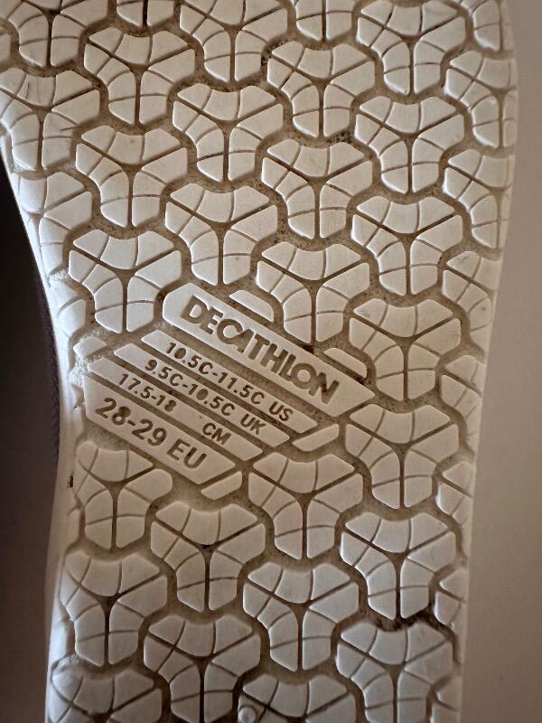 Entre Particuliers - Chaussures d'eau pour enfant, taille 28/29 2/3