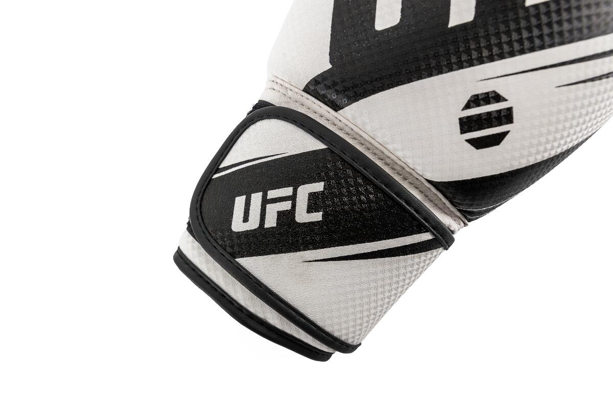 Boxing Gloves UFC PRO Performance Rush – White/Black – 14oz 10/10