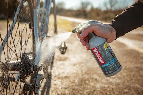Motul Bike Care Chain Clean 500ml 2/2