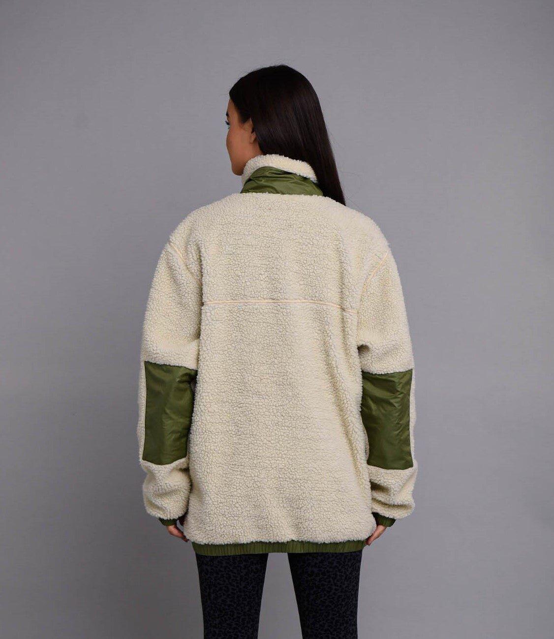 Casaco de lã Sherpa Creme / Cáqui 5/6