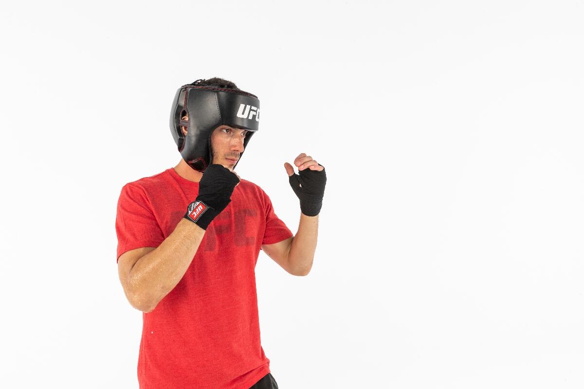 UFC Head Gear Adult 8/8