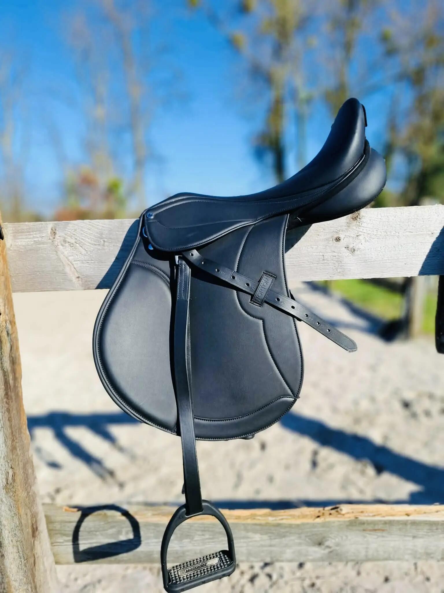 Tussen Particulieren - Gemengd zadel 18” 2/5
