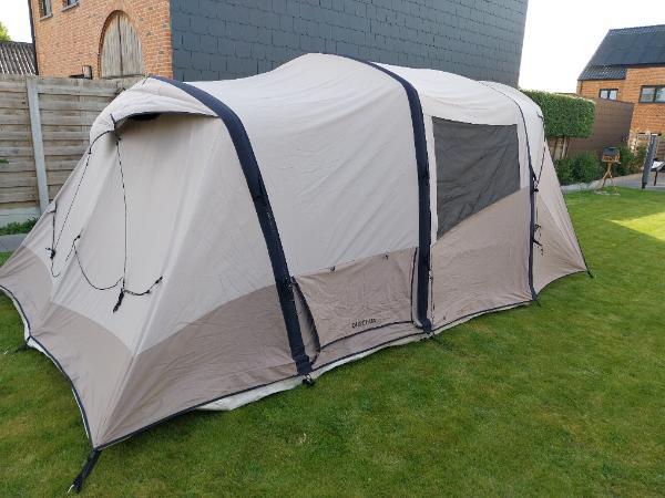 Tussen Particulieren - Opblaasbare tent met accessories 2/7