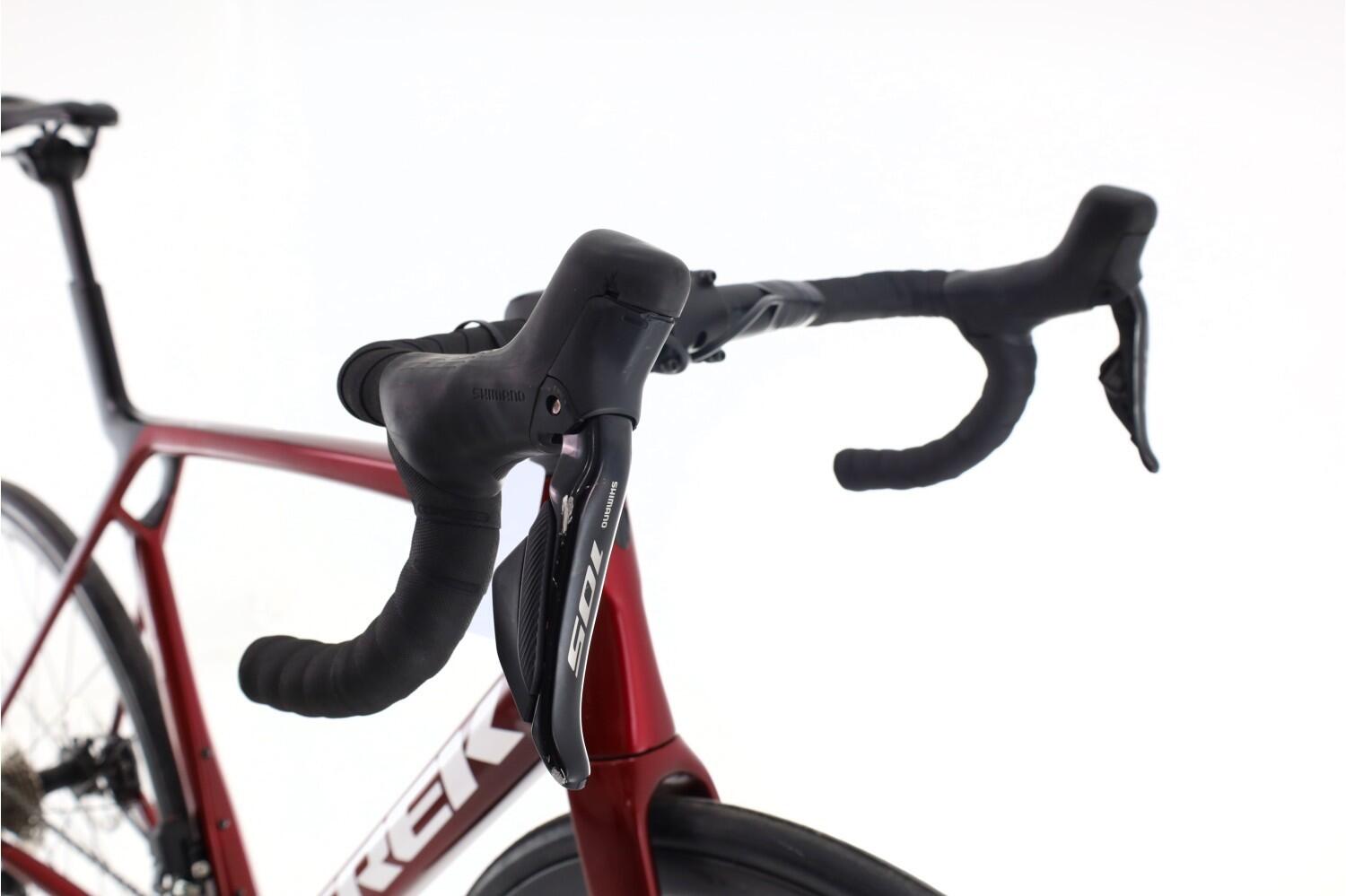 Vélo de route reconditionné ·  Madone SL6 GEN 8 Di2 12V · Très bon état 6/8