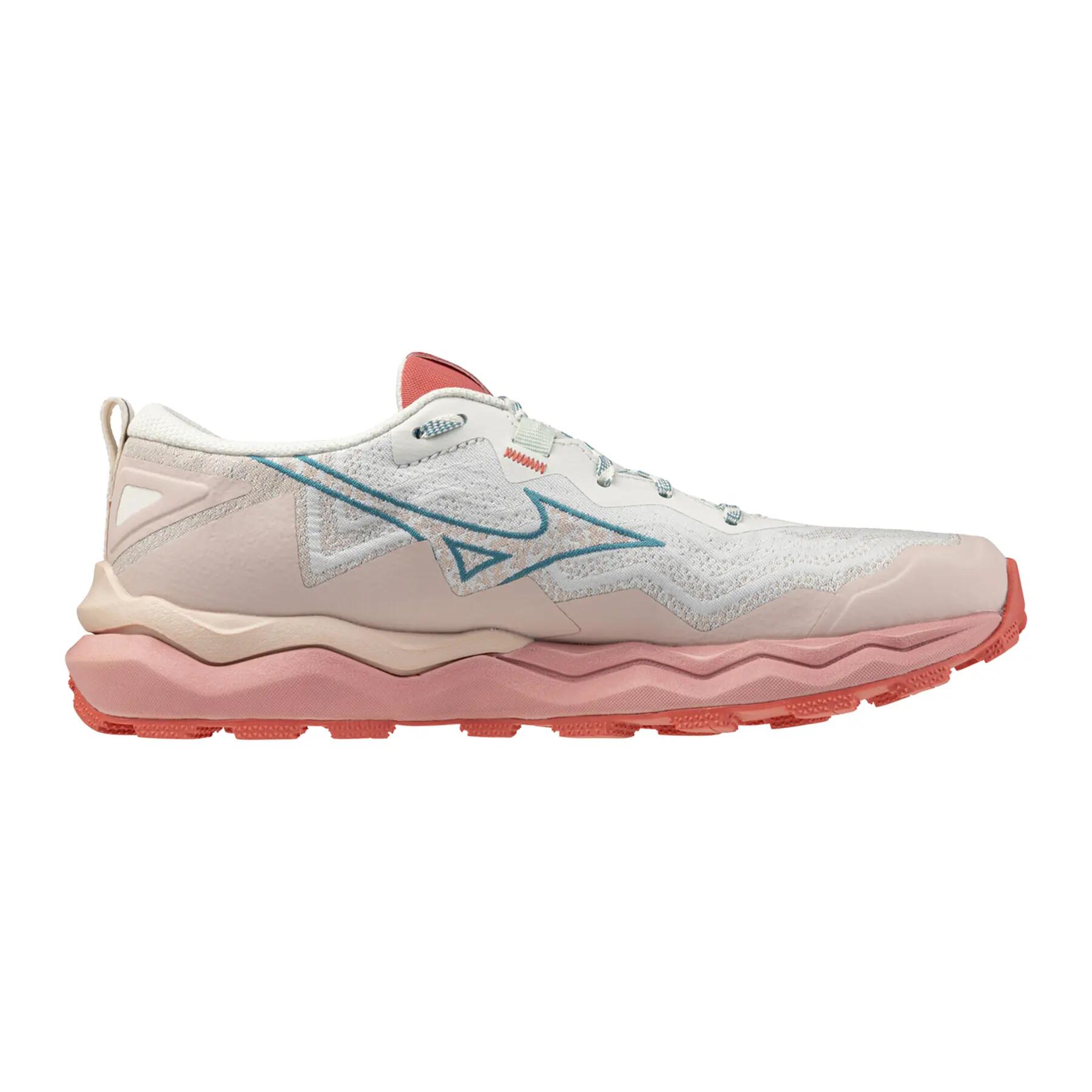 Damskie buty trailowe Mizuno Wave Daichi 9 2/5