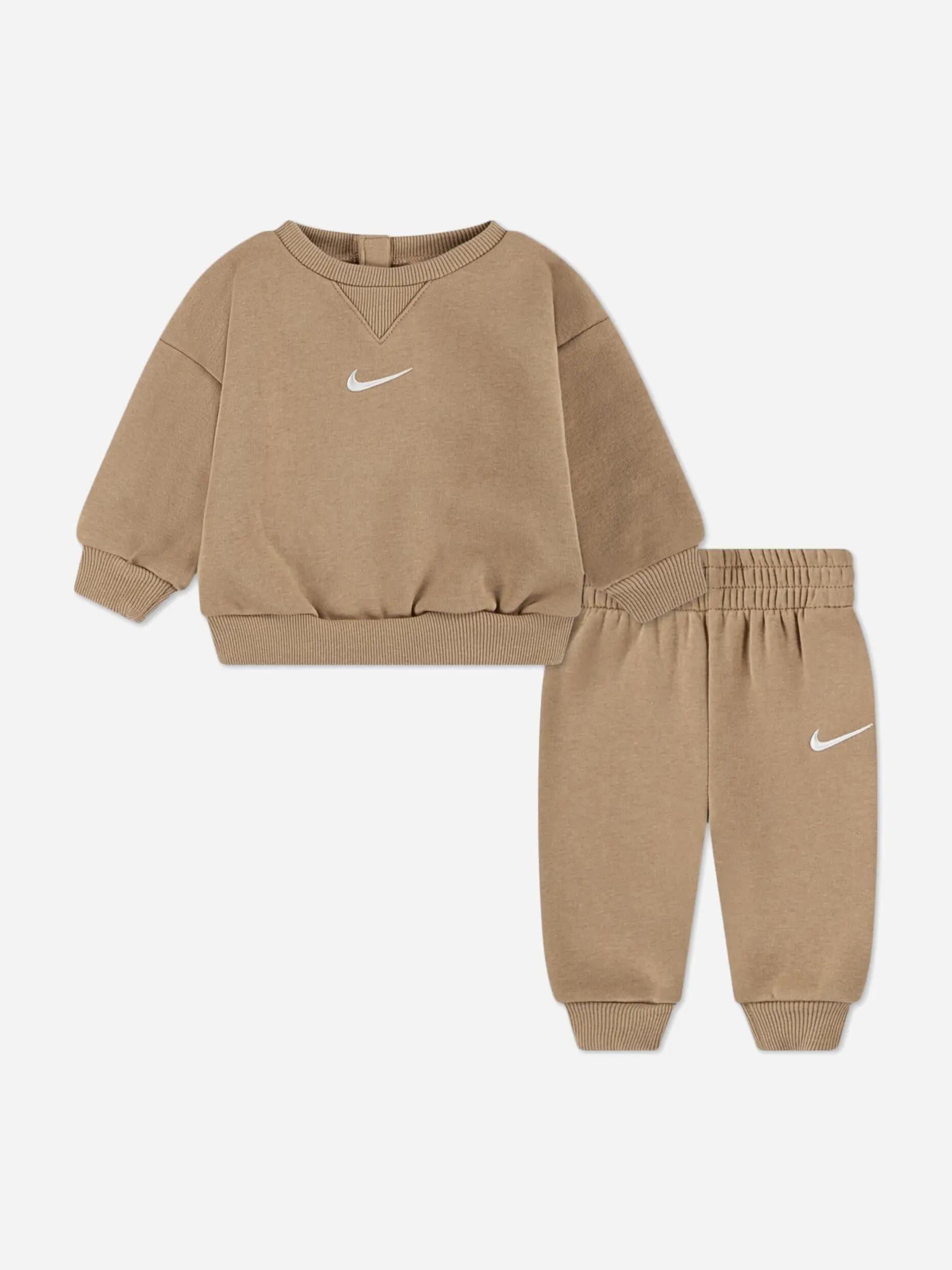 NIKE picture