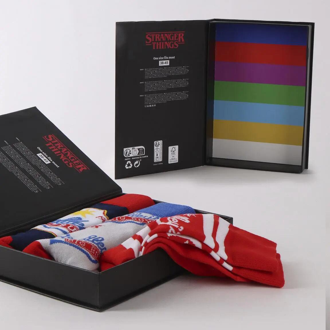 Confezione di calzini da adulto Stranger Things in morbido cotone multicolore 6/7