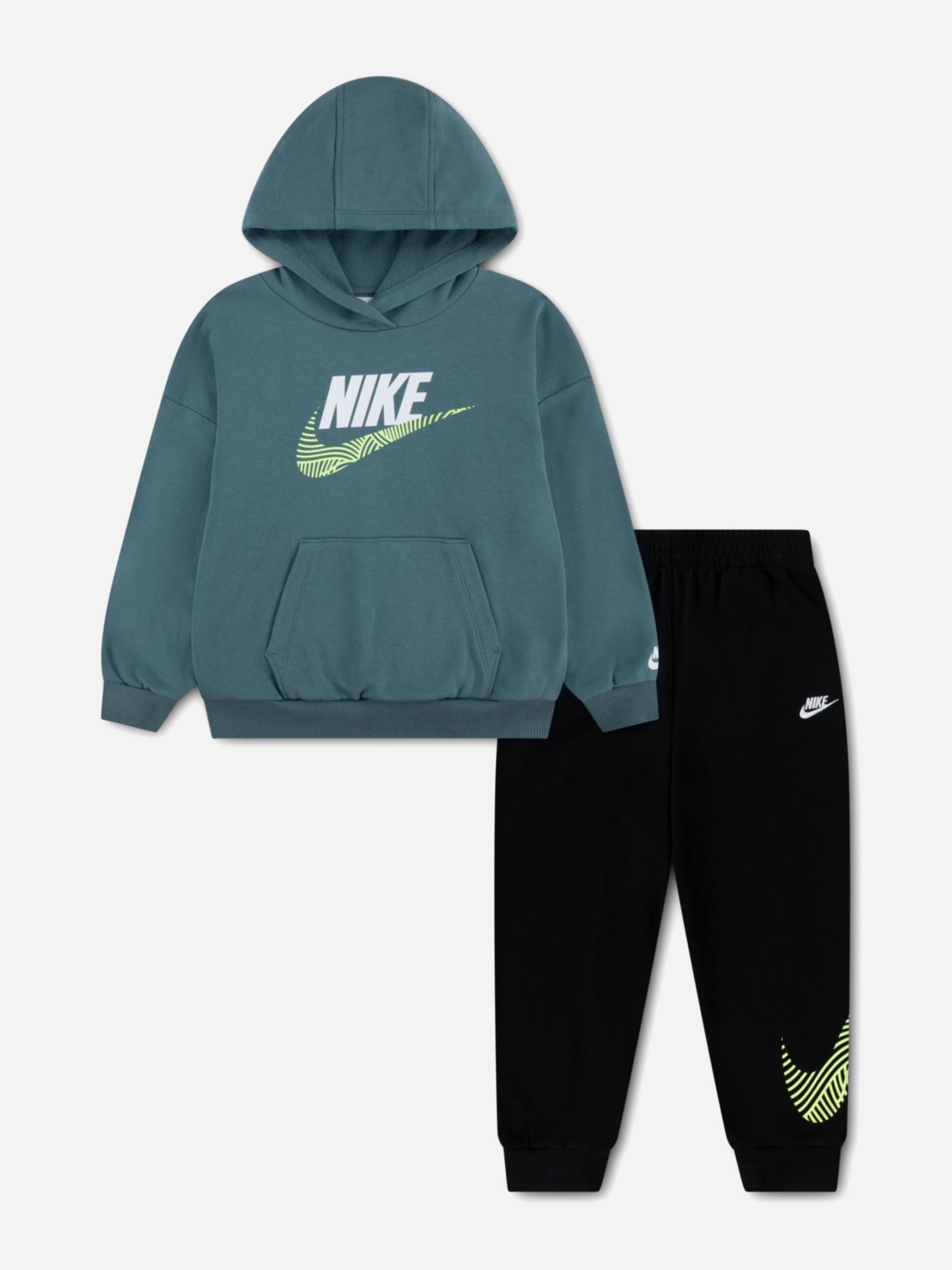 NIKE picture