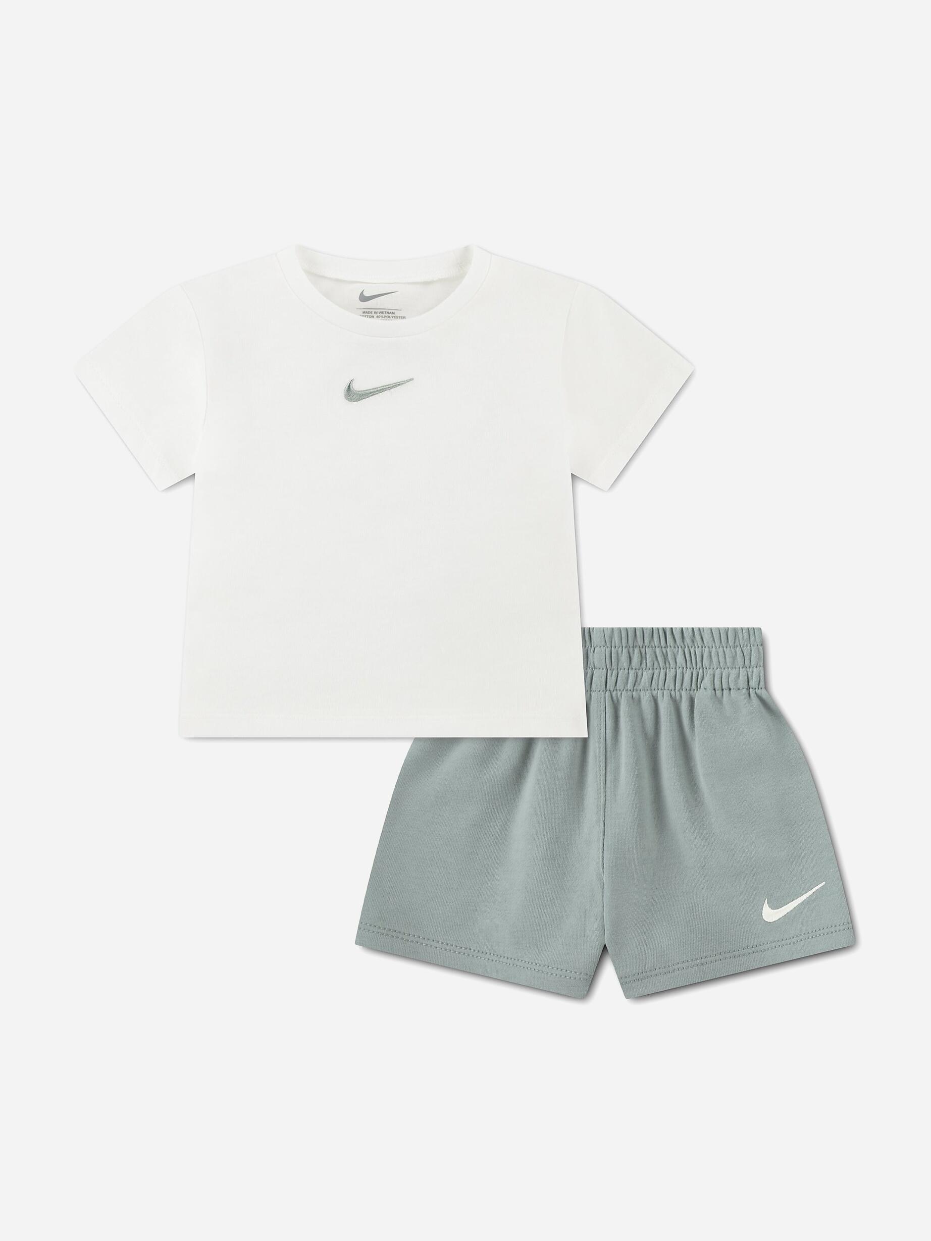 NIKE picture