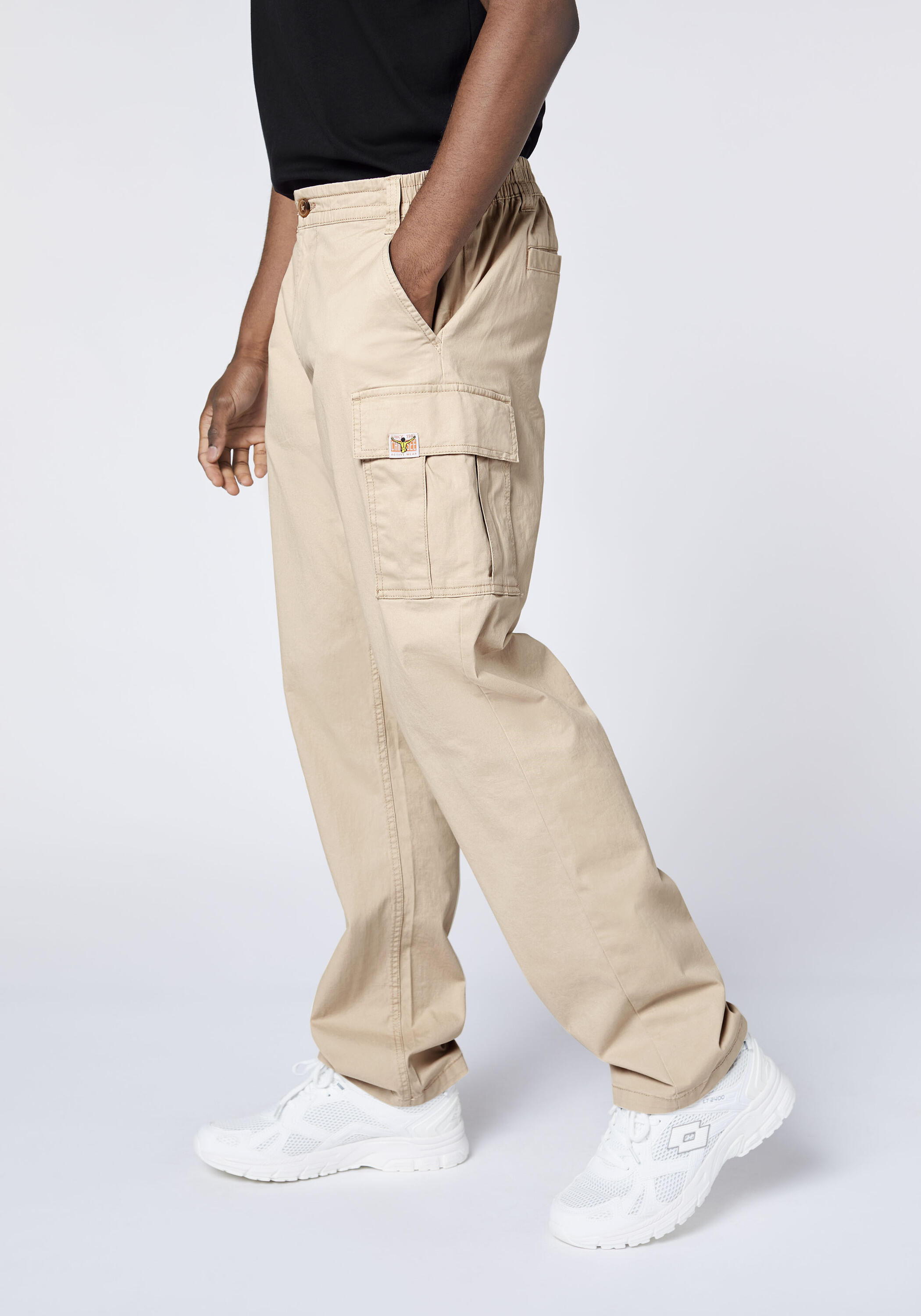 Cargohose mit teil-elastischem Komfortbund 3/7