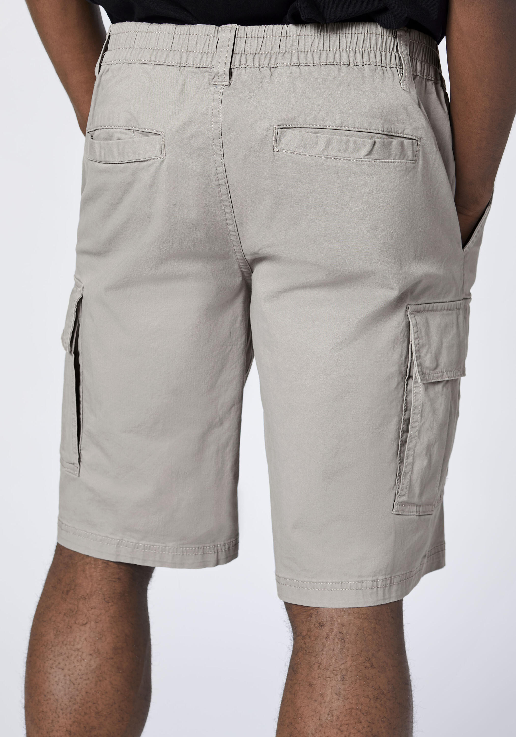 Cargo-Shorts mit Komfortbund 7/7