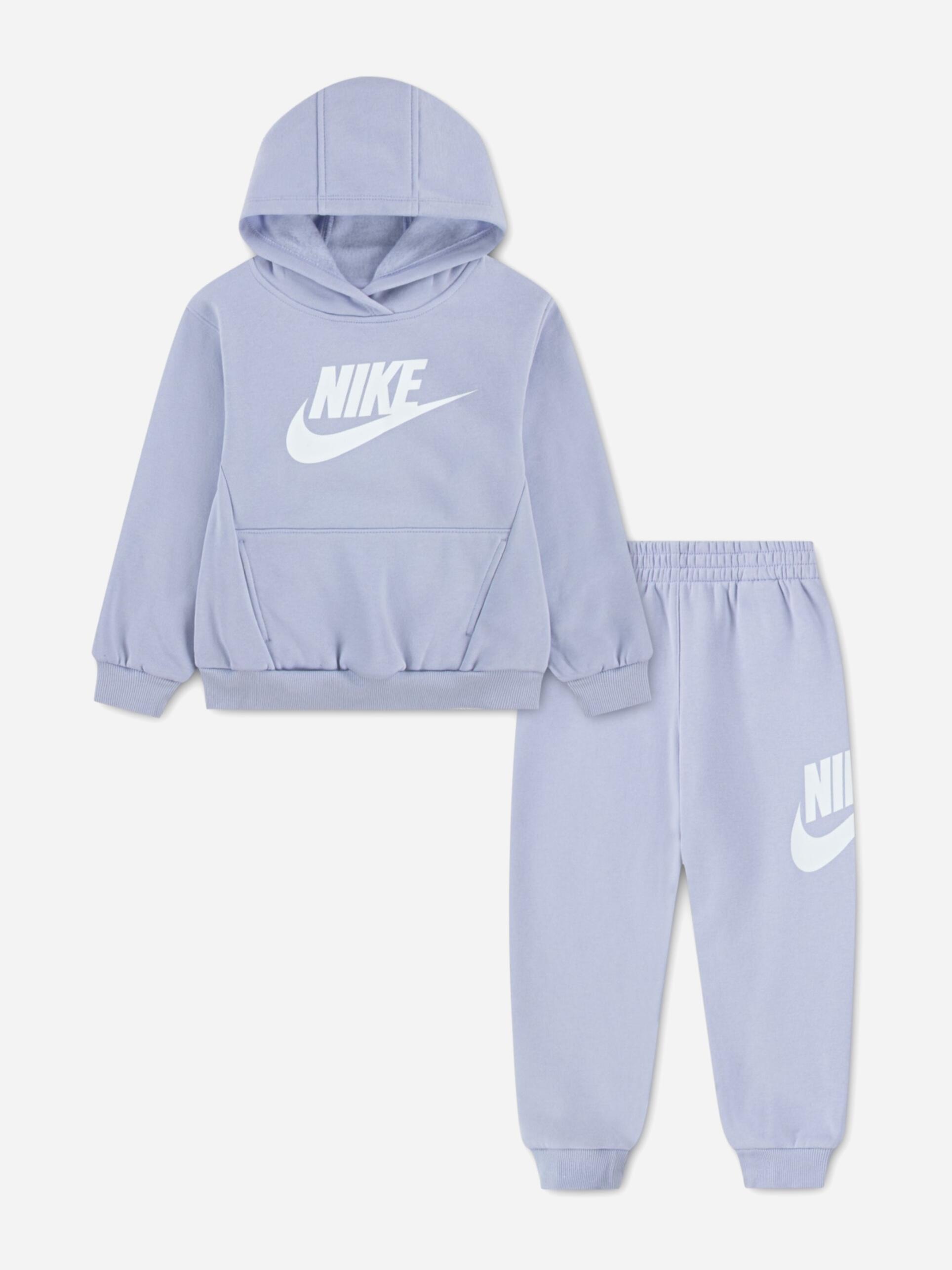 NIKE picture