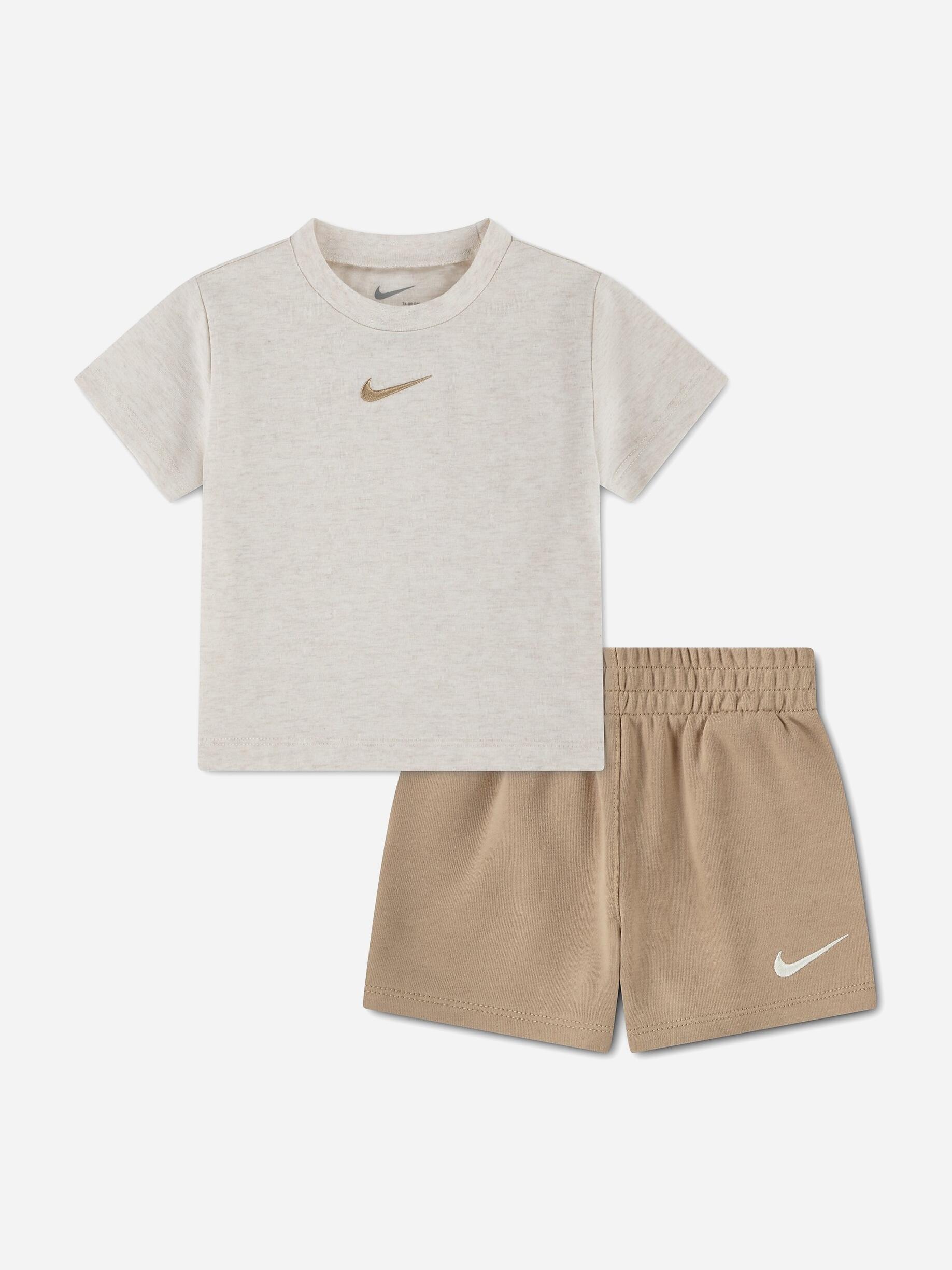 NIKE picture