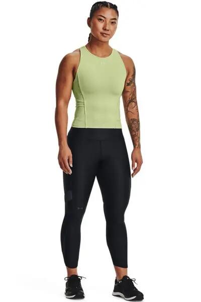 UNDER ARMOUR picture