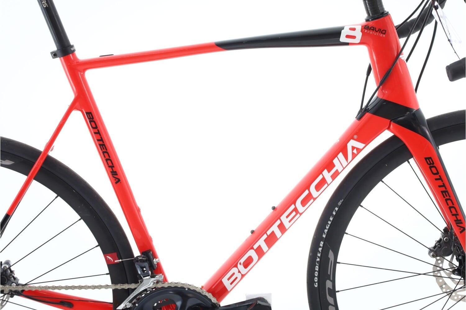 Vélo de route reconditionné · Bottecchia 8Avio Revolution · Très bon état 2/8