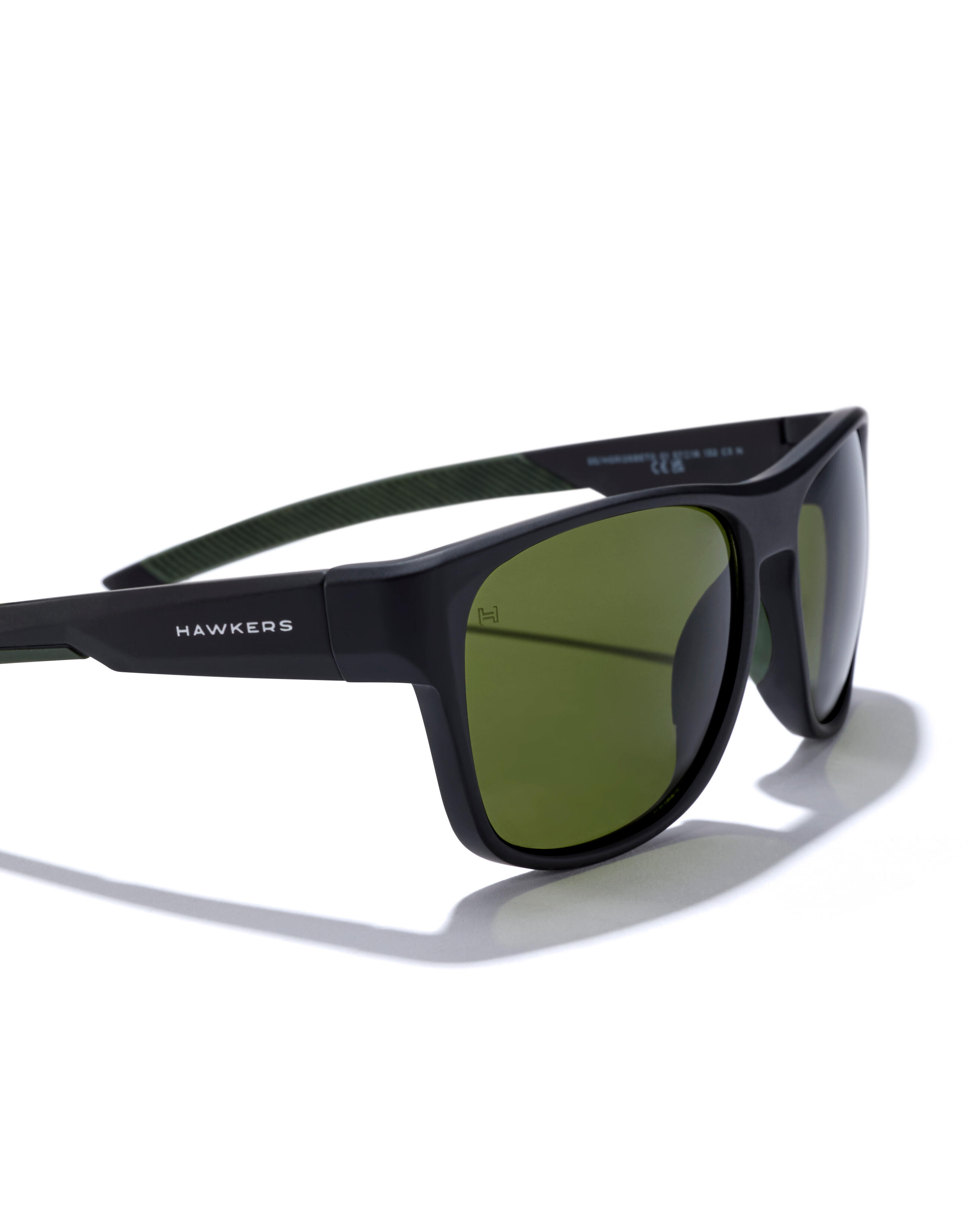 HAWKERS - Óculos de Sol para Homem e Mulher GRIP - BLACK JUNIPER 3/4
