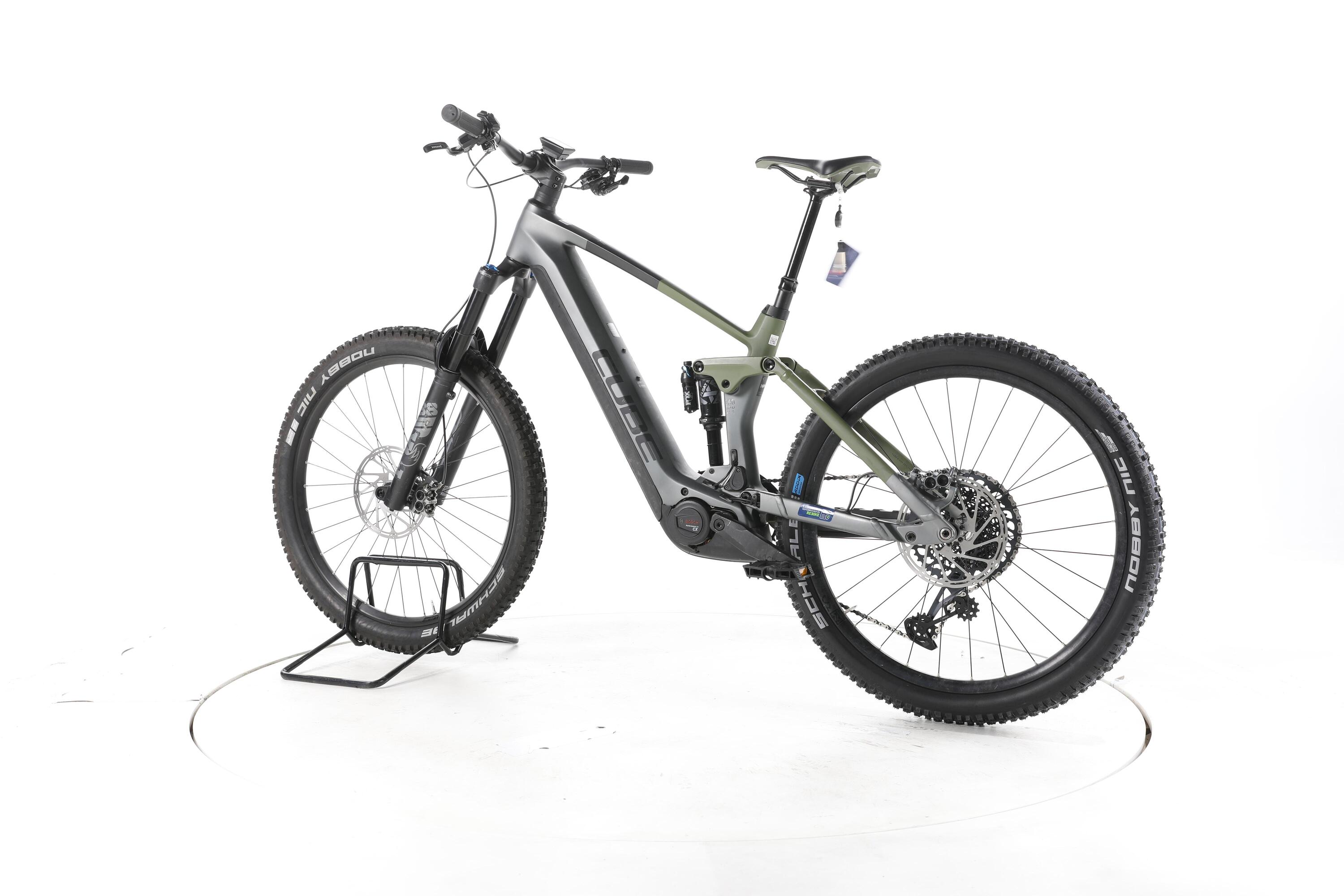 Segunda vida - Cube Stereo Hybrid 160 HPC TM flash E-Bike Carbon - Buen estado 7/7