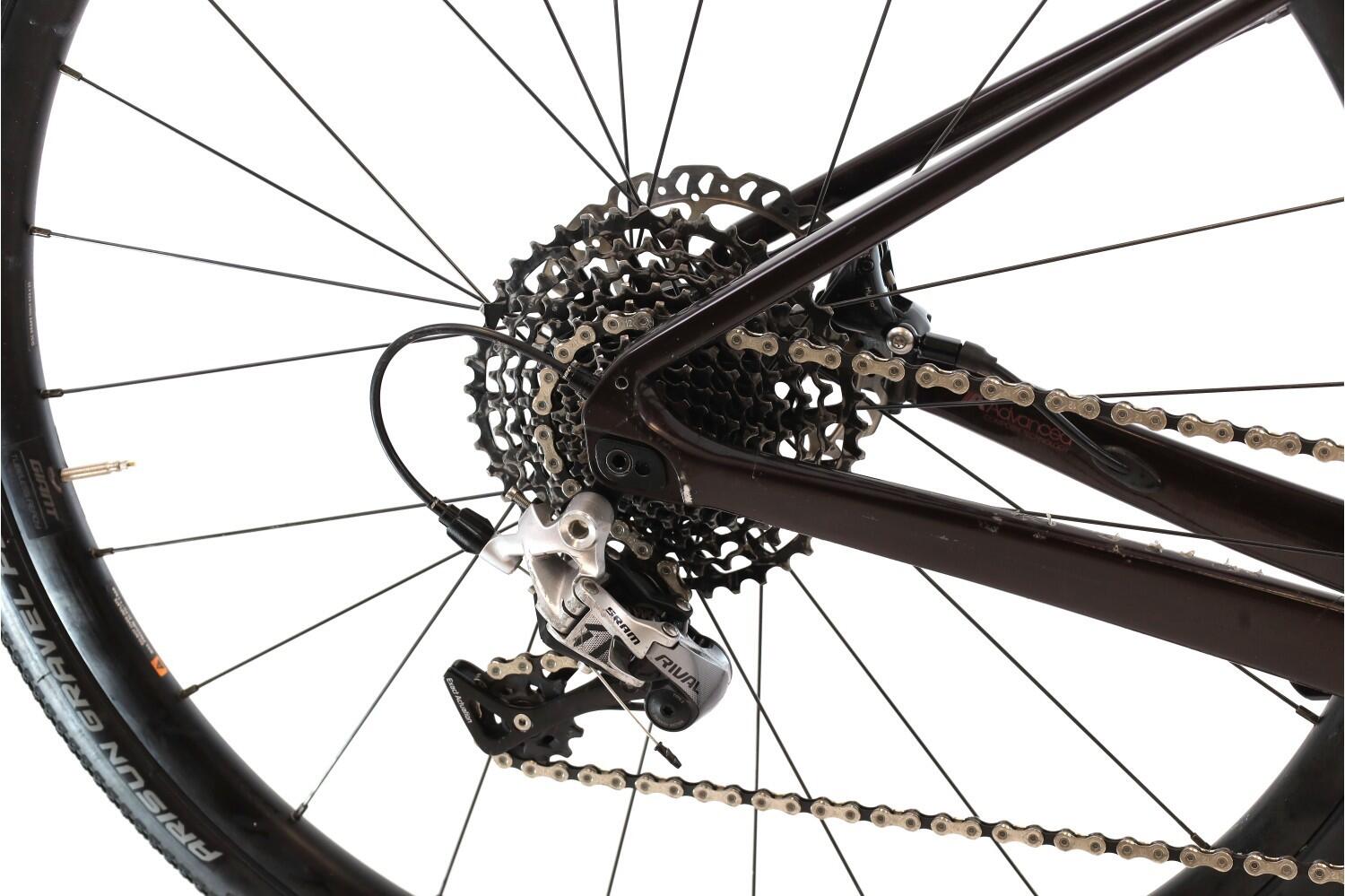 Gravel reconditionné ·  Revolt Advanced 1 · Très bon état 3/8