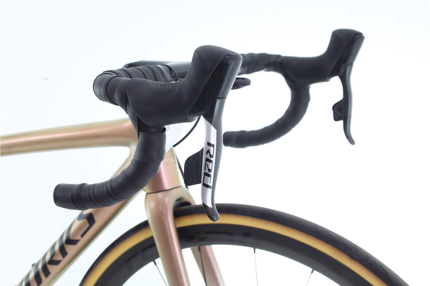 Segunda Vida · Bicicleta carretera ·  Aethos S-Works AXS 12V · Muy buen estado 6/8