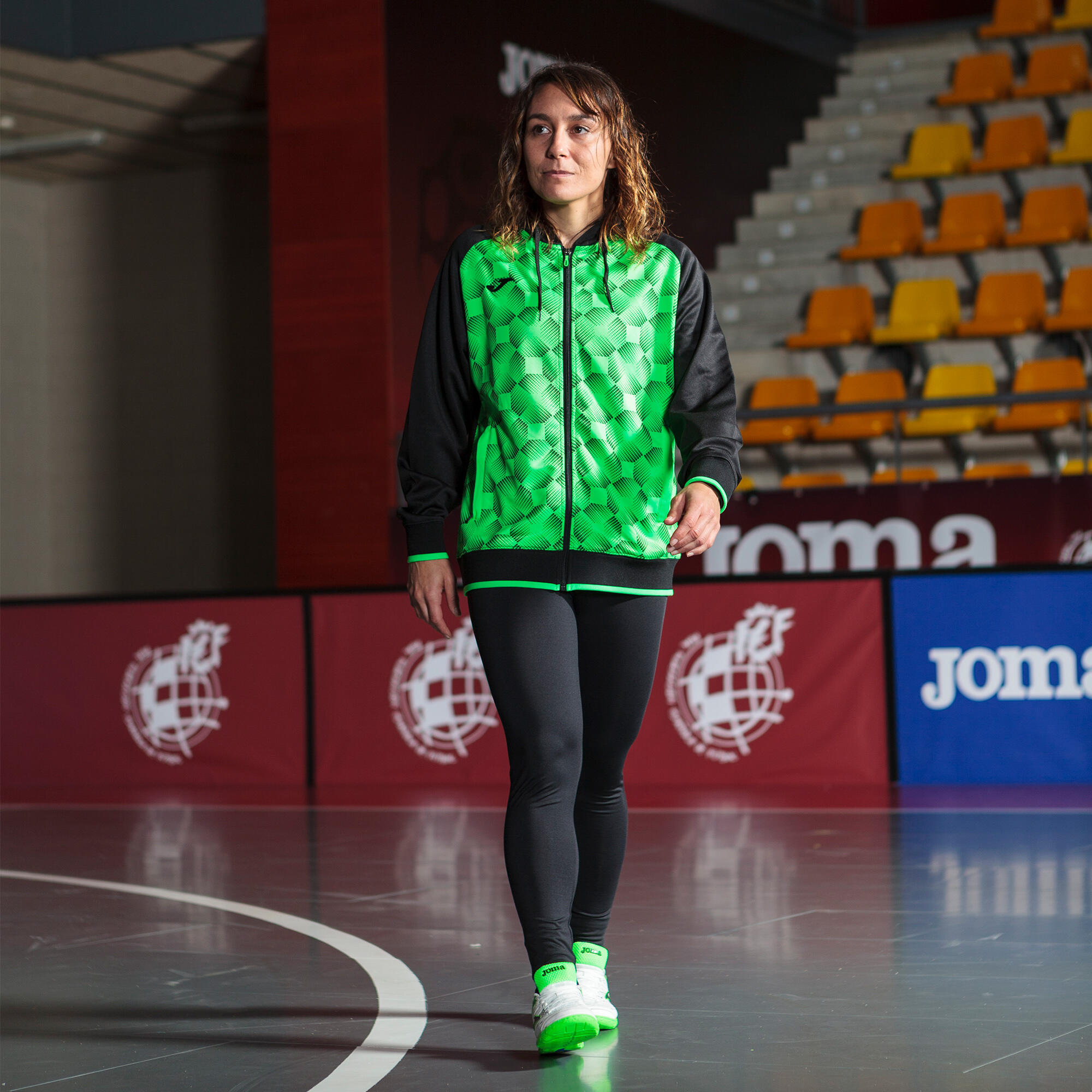 Casaco Com Capuz Futebol Mulher Joma Supernova III Preto 5/5