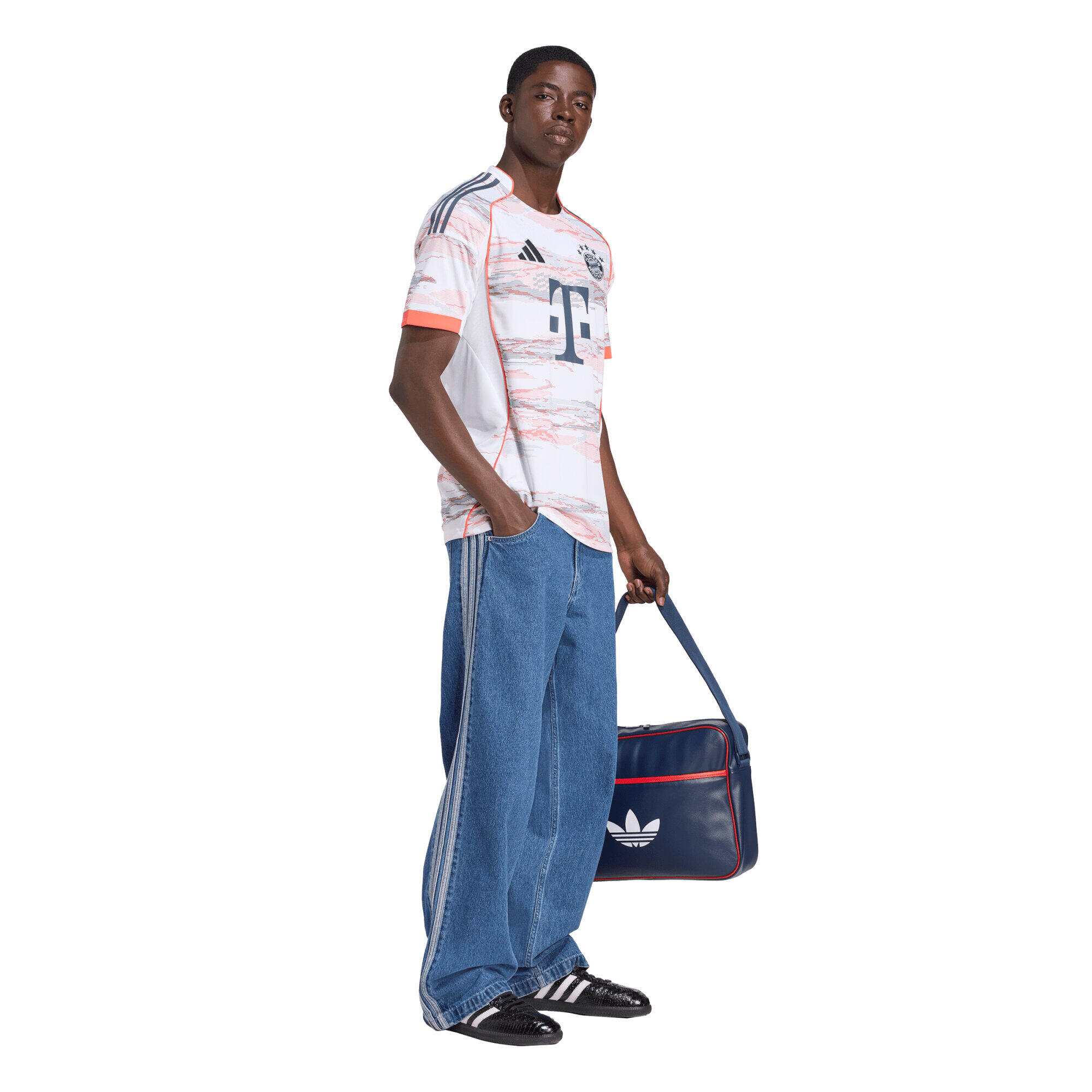 Camisola Alternativa 25/26 do FC Bayern München 11/11