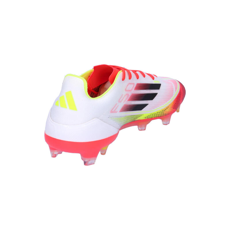 Ghete pentru teren dur F50 Pro